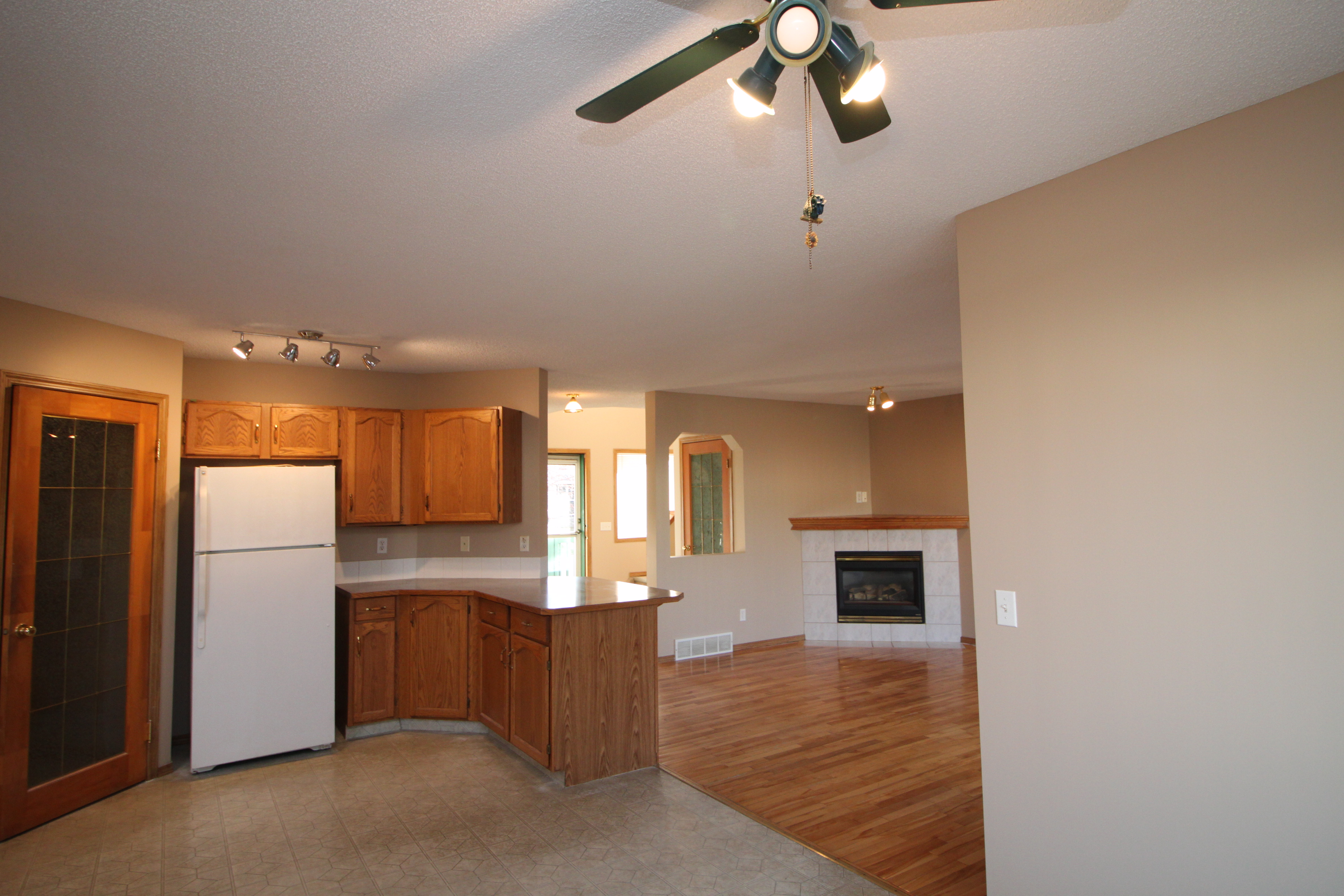 259 Covewood Park NE, Calgary, Alberta T3K 4V7, 3 Bedrooms Bedrooms, ,2.5 BathroomsBathrooms,House,For Rent,Covewood Park NE,1059