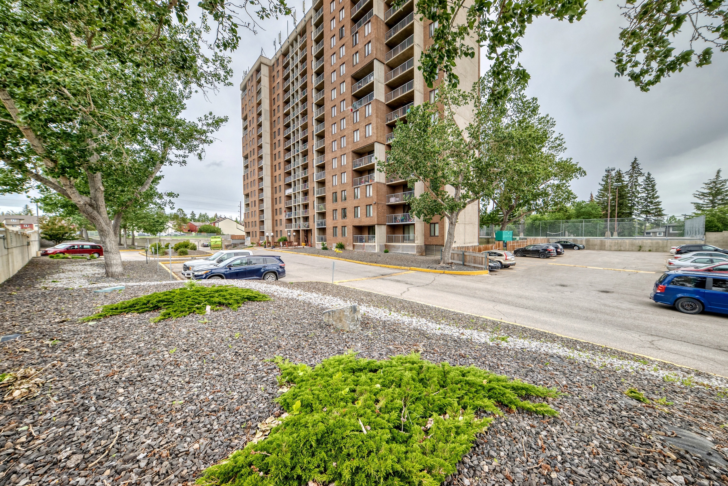 1010, 4944 Dalton Dr NW, Calgary, Alberta T3A 2E6, 2 Bedrooms Bedrooms, ,1 BathroomBathrooms,Condo,For Rent,The Fortress,Dalton Dr NW,1010,1003 1010, 4944 Dalton Dr NW, Calgary, Alberta T3A 2E6, 2 Bedrooms Bedrooms, ,1 BathroomBathrooms,Condo,For Rent,The Fortress,Dalton Dr NW,1010,1003