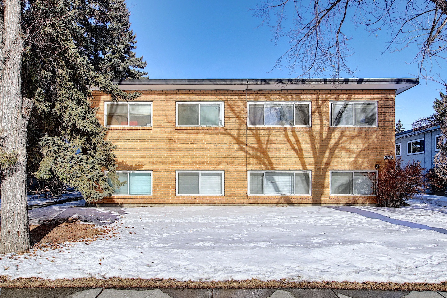 4, 2716 Brentwood Blvd. NW, Calgary, Alberta T2L 1J4, 2 Bedrooms Bedrooms, ,1 BathroomBathrooms,Apartment,For Rent,Brentwood Blvd. NW,1113