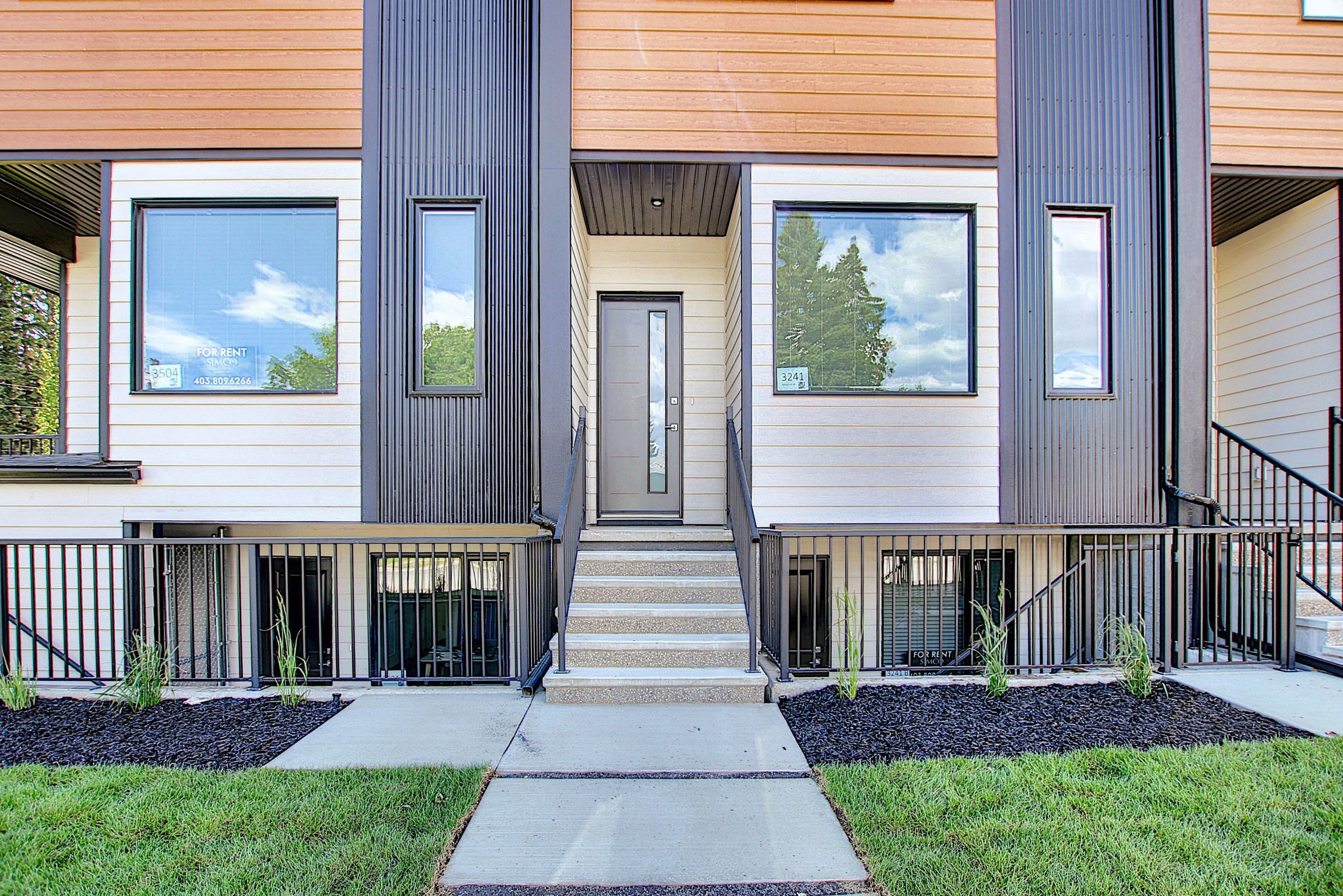 3241 Kinsale Road SW, Calgary, Alberta T3E 4S1, 2 Bedrooms Bedrooms, ,2 BathroomsBathrooms,Townhouse,For Rent,Kinsale Road SW,1125