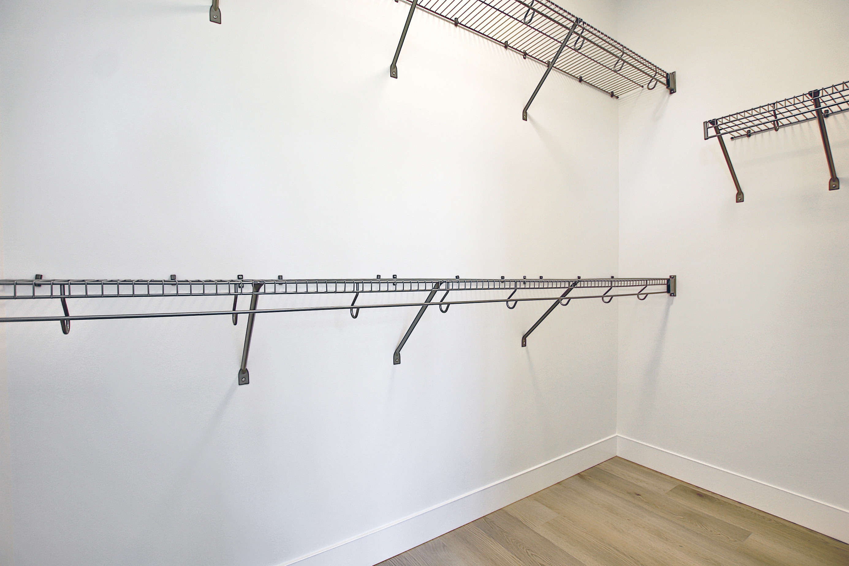 3241 Kinsale Road SW, Calgary, Alberta T3E 4S1, 2 Bedrooms Bedrooms, ,2 BathroomsBathrooms,Townhouse,For Rent,Kinsale Road SW,1125