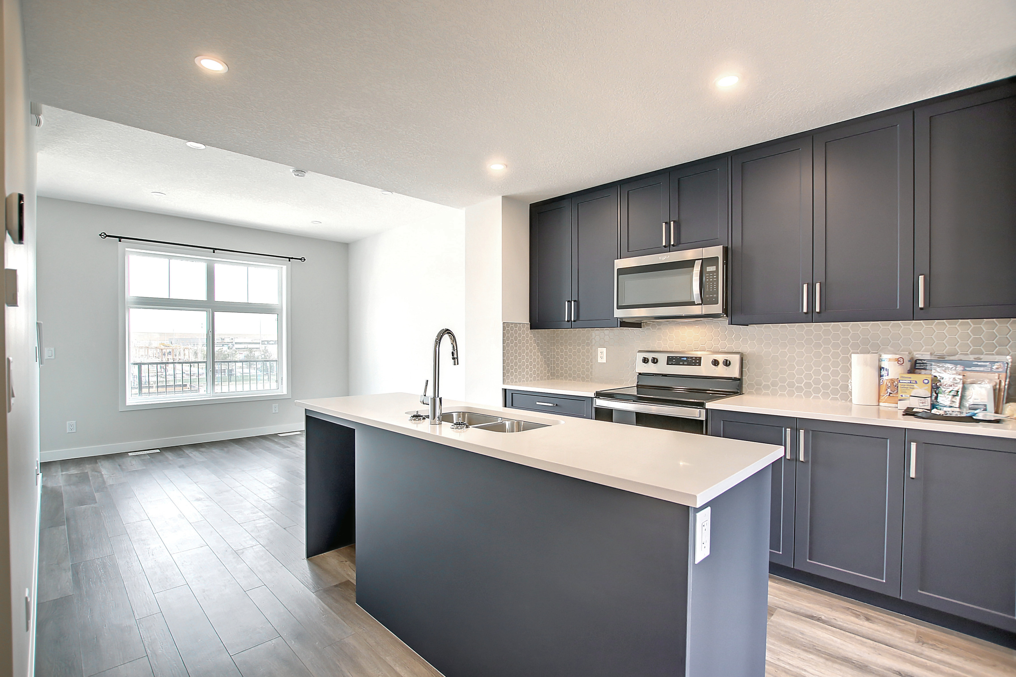 123 Les Jardin Park, Calgary, Alberta T2C 5V3, 2 Bedrooms Bedrooms, ,2 BathroomsBathrooms,Townhouse,For Rent,Les Jardin Park,1134 123 Les Jardin Park, Calgary, Alberta T2C 5V3, 2 Bedrooms Bedrooms, ,2 BathroomsBathrooms,Townhouse,For Rent,Les Jardin Park,1134