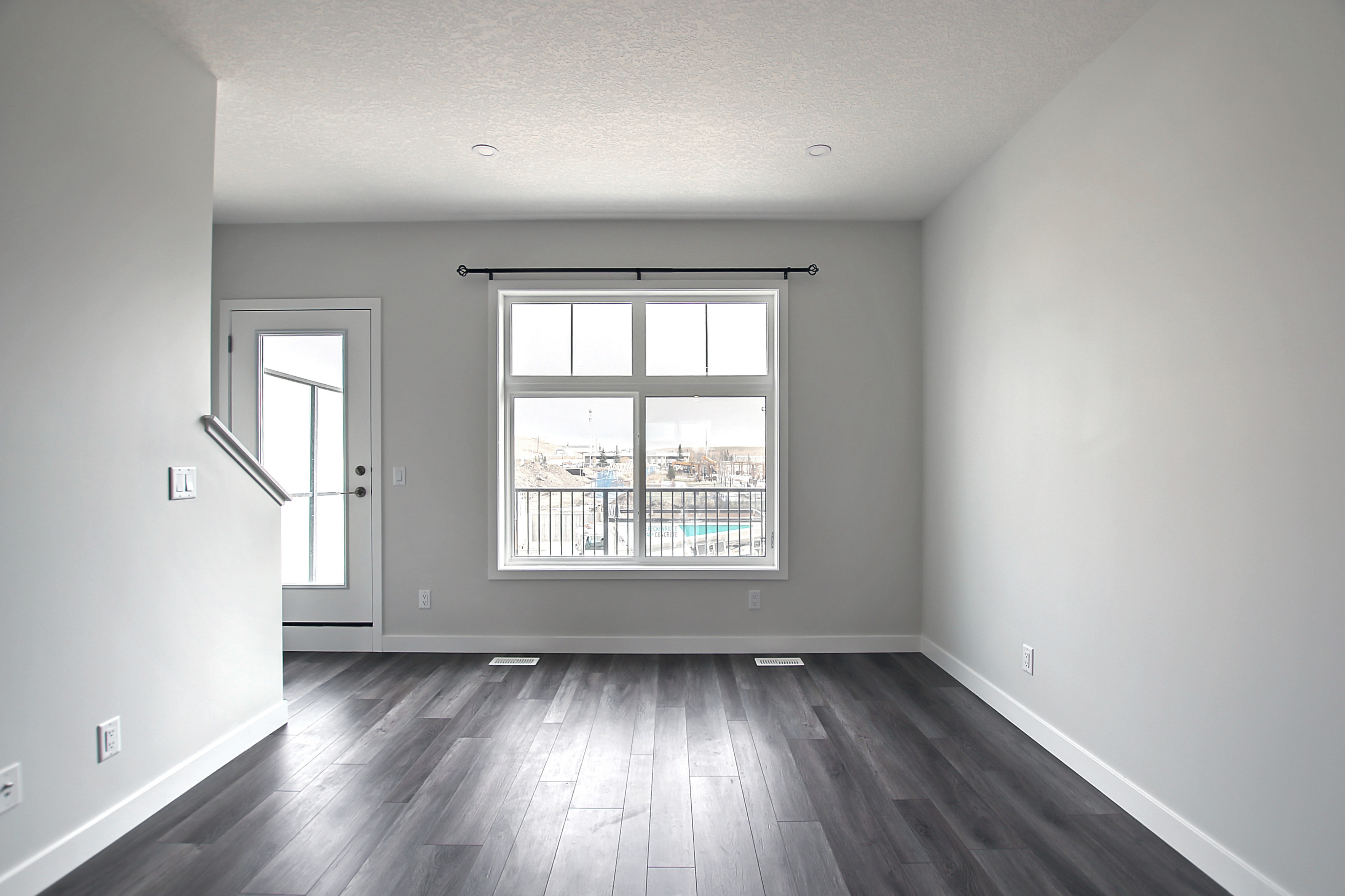 123 Les Jardin Park, Calgary, Alberta T2C 5V3, 2 Bedrooms Bedrooms, ,2 BathroomsBathrooms,Townhouse,For Rent,Les Jardin Park,1134 123 Les Jardin Park, Calgary, Alberta T2C 5V3, 2 Bedrooms Bedrooms, ,2 BathroomsBathrooms,Townhouse,For Rent,Les Jardin Park,1134