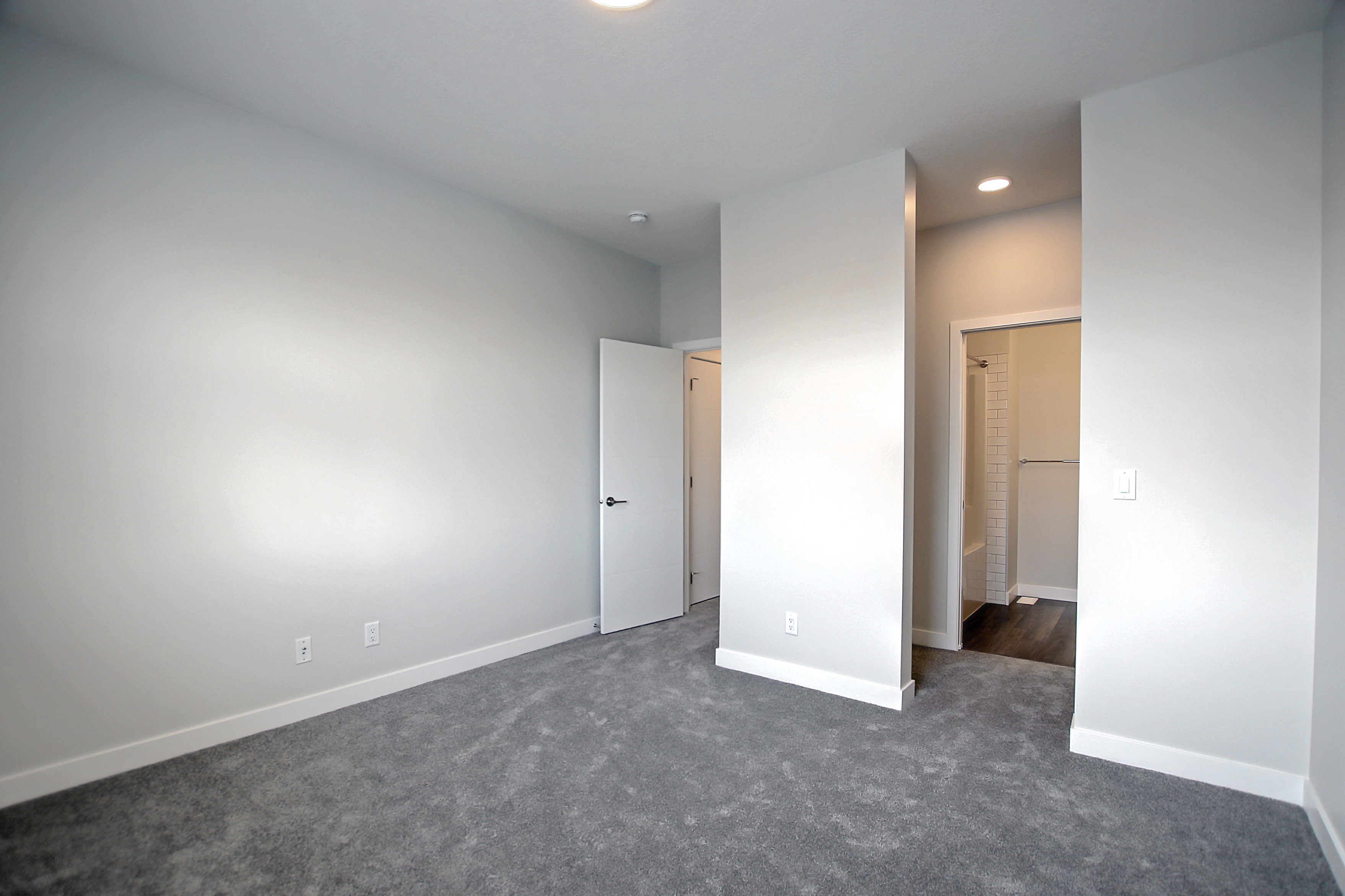 123 Les Jardin Park, Calgary, Alberta T2C 5V3, 2 Bedrooms Bedrooms, ,2 BathroomsBathrooms,Townhouse,For Rent,Les Jardin Park,1134 123 Les Jardin Park, Calgary, Alberta T2C 5V3, 2 Bedrooms Bedrooms, ,2 BathroomsBathrooms,Townhouse,For Rent,Les Jardin Park,1134