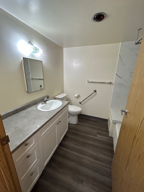3139 Bowwood Drive NW, Calgary, Alberta T3B 5G2, 1 Bedroom Bedrooms, ,1 BathroomBathrooms,Condo,For Rent,Bowbridge Manor,Bowwood Drive NW,1150