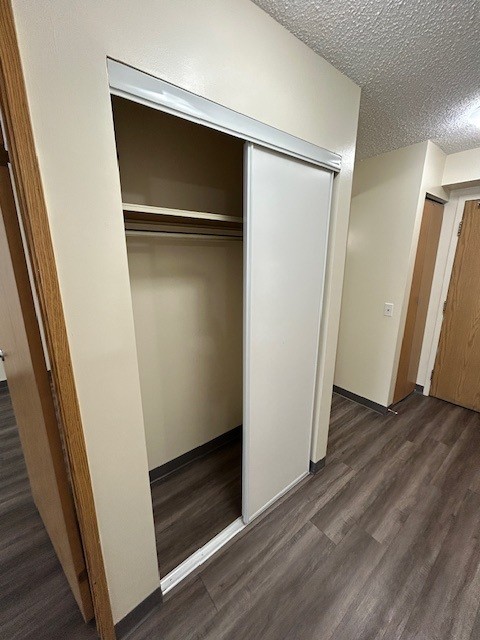 3139 Bowwood Drive NW, Calgary, Alberta T3B 5G2, 1 Bedroom Bedrooms, ,1 BathroomBathrooms,Condo,For Rent,Bowbridge Manor,Bowwood Drive NW,1150