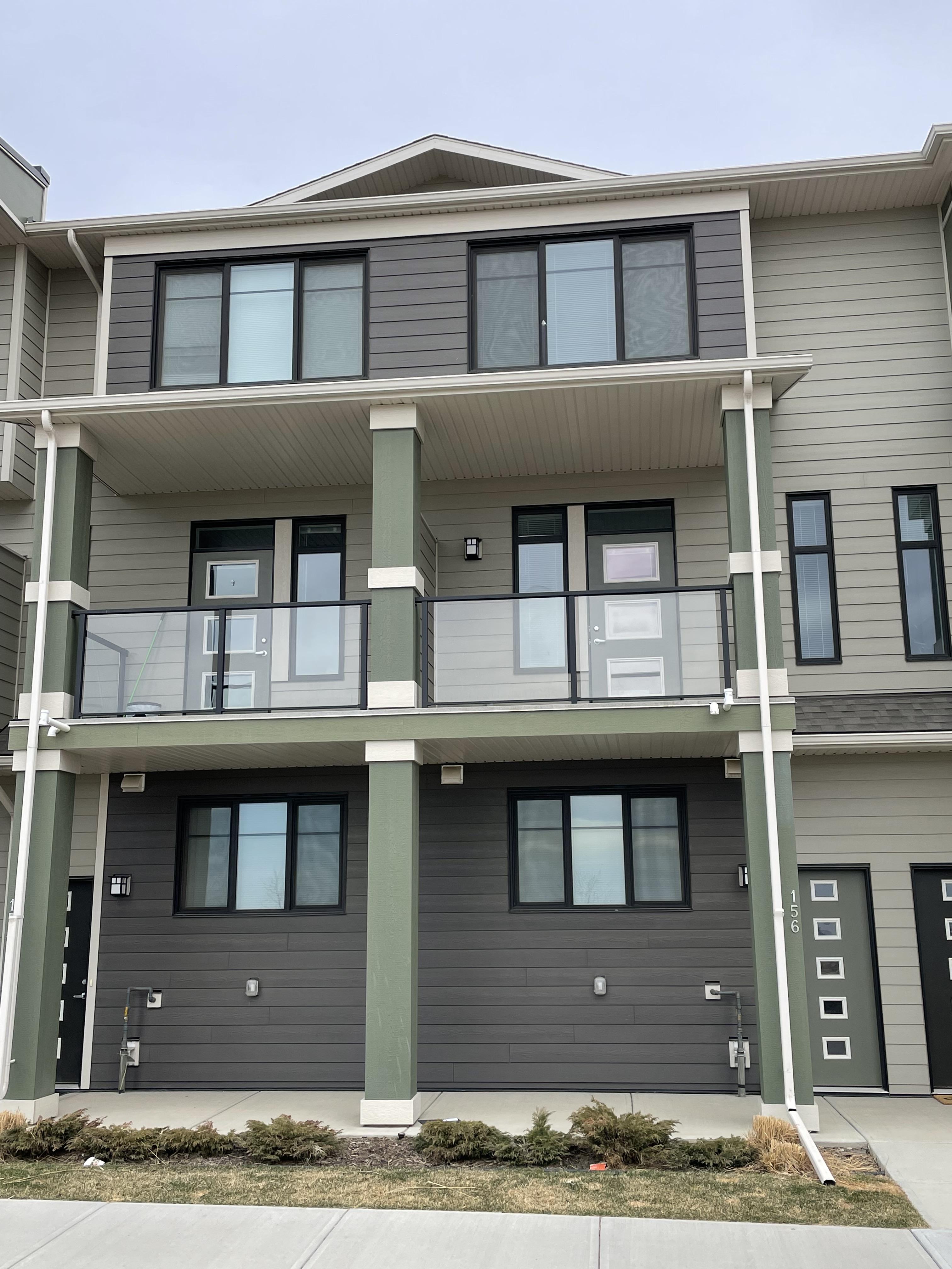 156 Seton Passage SE, Calgary, Alberta T3M 0M2, 2 Bedrooms Bedrooms, ,2 BathroomsBathrooms,Townhouse,For Rent,Seton Passage SE,1170