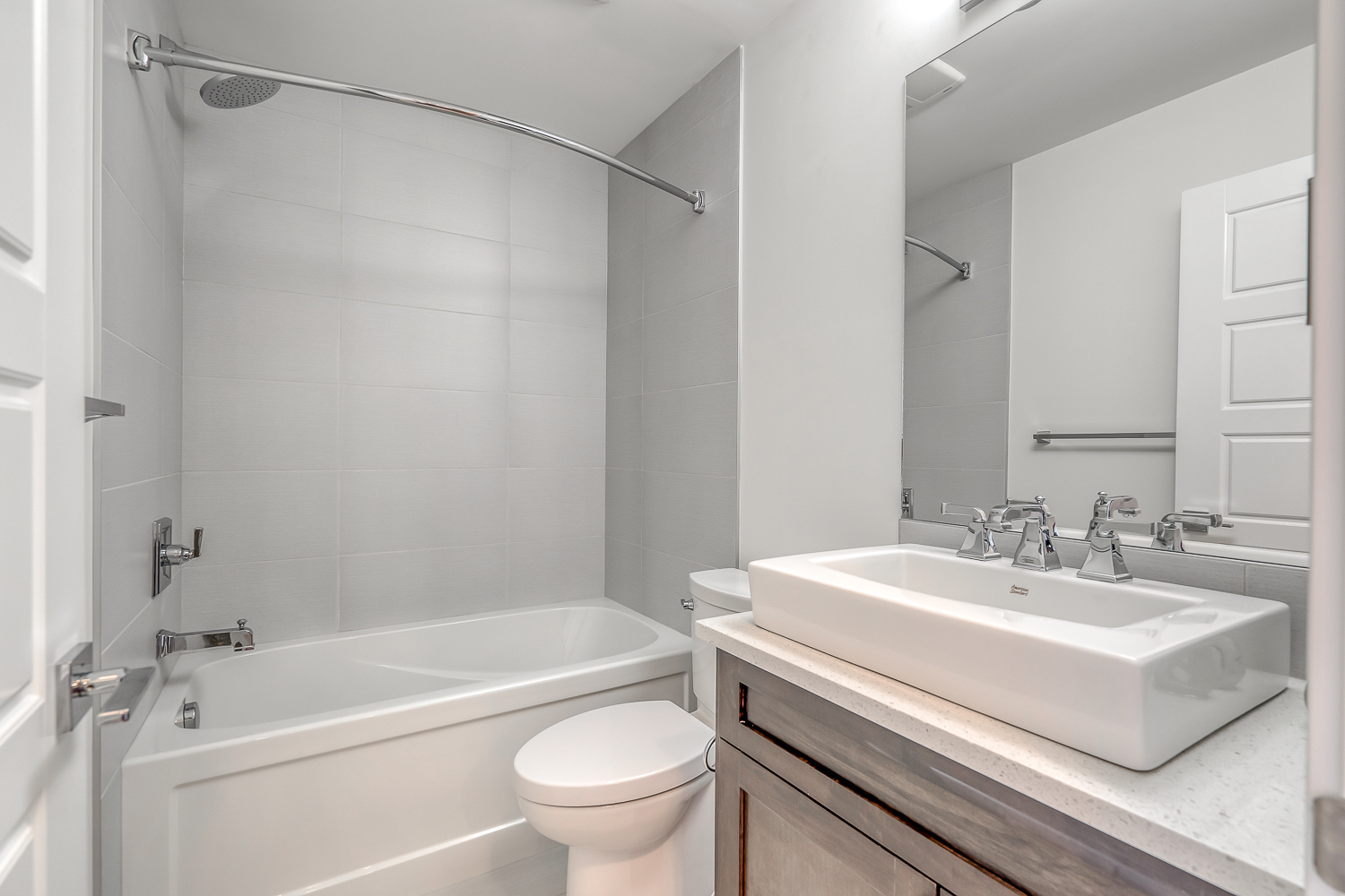 210, 3320 3 Ave NW, Calgary, Alberta T2N 0L9, 2 Bedroom Bedrooms, 0 ,2 BathroomBathrooms,Apartment,For Rent,Riviera On The Bow,3 Ave NW,210,1182 210, 3320 3 Ave NW, Calgary, Alberta T2N 0L9, 2 Bedroom Bedrooms, 0 ,2 BathroomBathrooms,Apartment,For Rent,Riviera On The Bow,3 Ave NW,210,1182