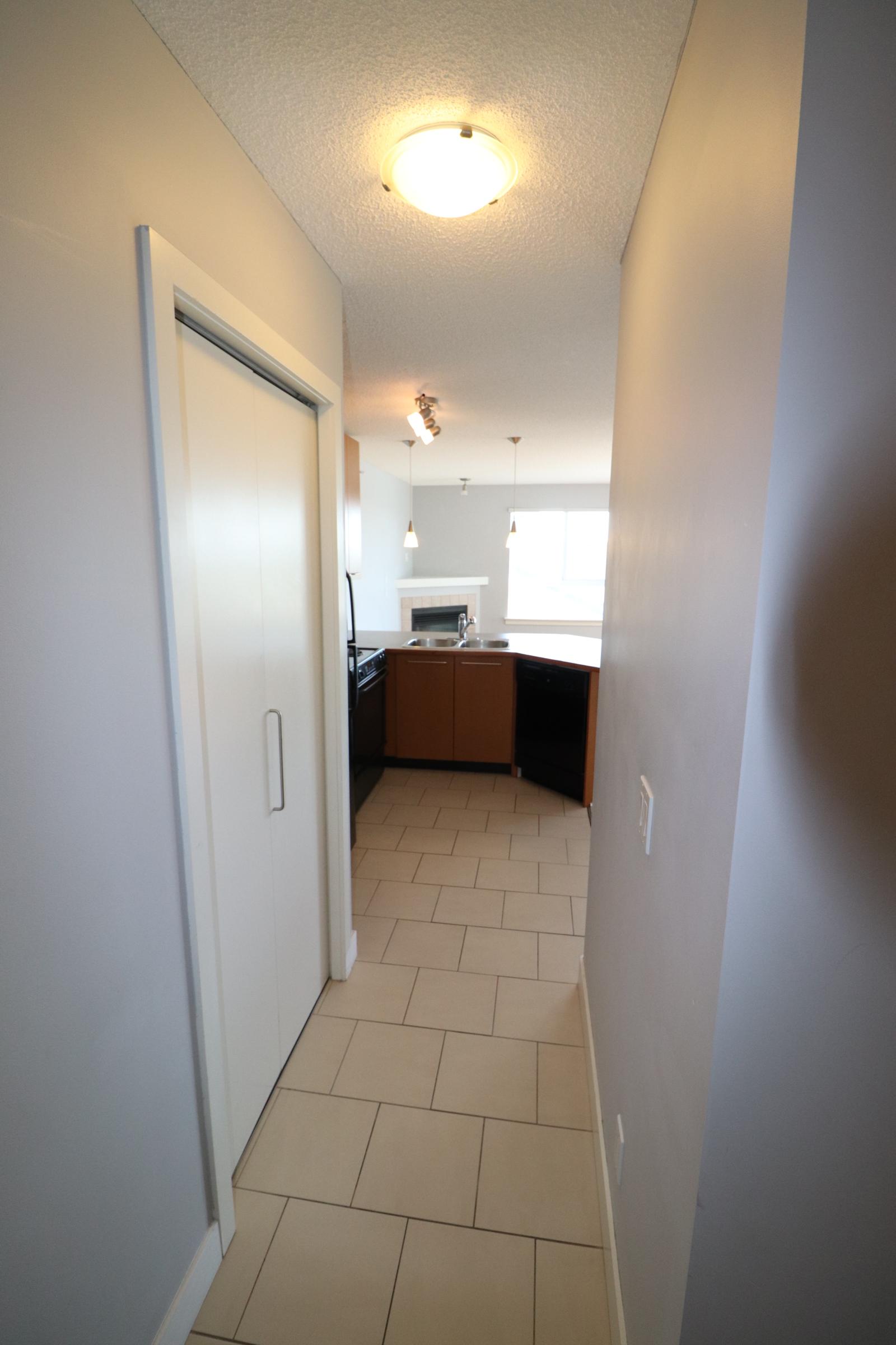 455, 35 Richard Ct SW, Calgary, Alberta T3E 7N9, 1 Bedroom Bedrooms, ,1 BathroomBathrooms,Condo,For Rent,Morgan at the Park,Richard Ct SW,455,1200