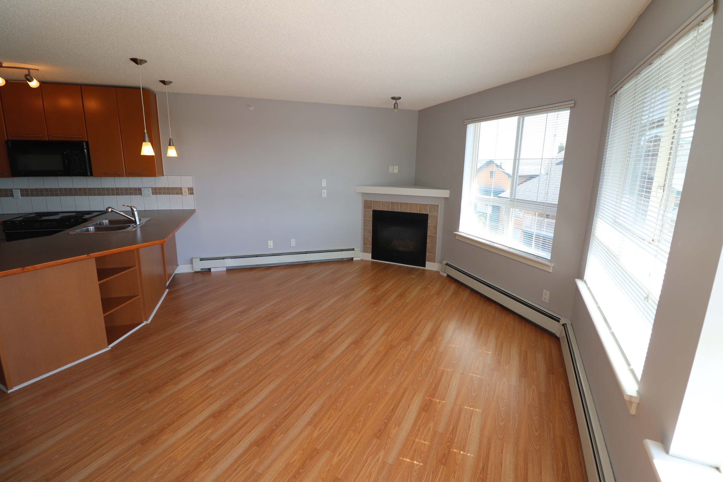 455, 35 Richard Ct SW, Calgary, Alberta T3E 7N9, 1 Bedroom Bedrooms, ,1 BathroomBathrooms,Condo,For Rent,Morgan at the Park,Richard Ct SW,455,1200