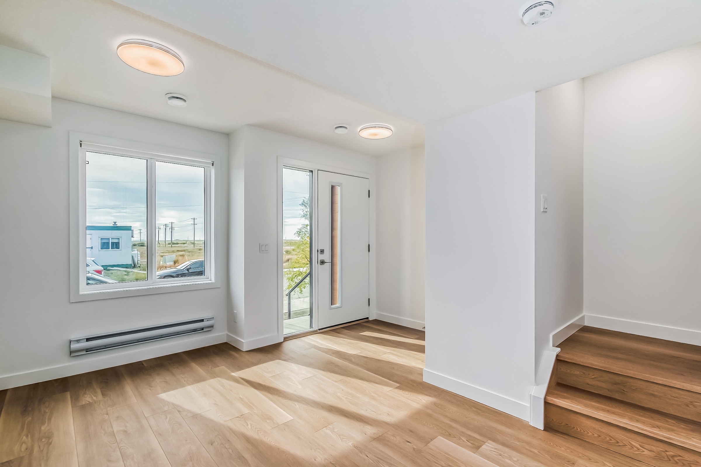 304, 8535 19 Avenue SE, Calgary, Alberta T2A 7W8, 2 Bedrooms Bedrooms, ,1 BathroomBathrooms,Townhouse,For Rent,East Hills ,19 Avenue SE,304,1244