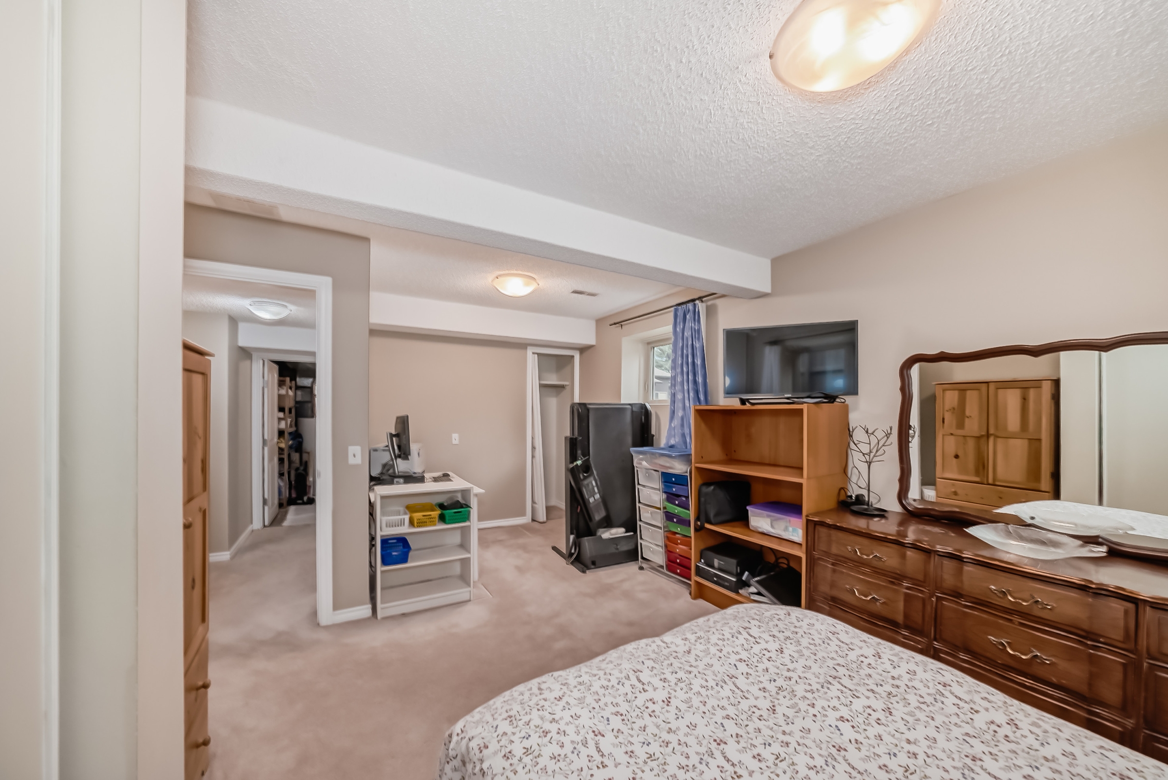 30, 2323 Oakmoor Drive SW, Calgary, Alberta T2V 4T2, 2 Bedrooms Bedrooms, ,1.5 BathroomsBathrooms,Townhouse,For Rent,Oakmoor Drive SW,30,1284