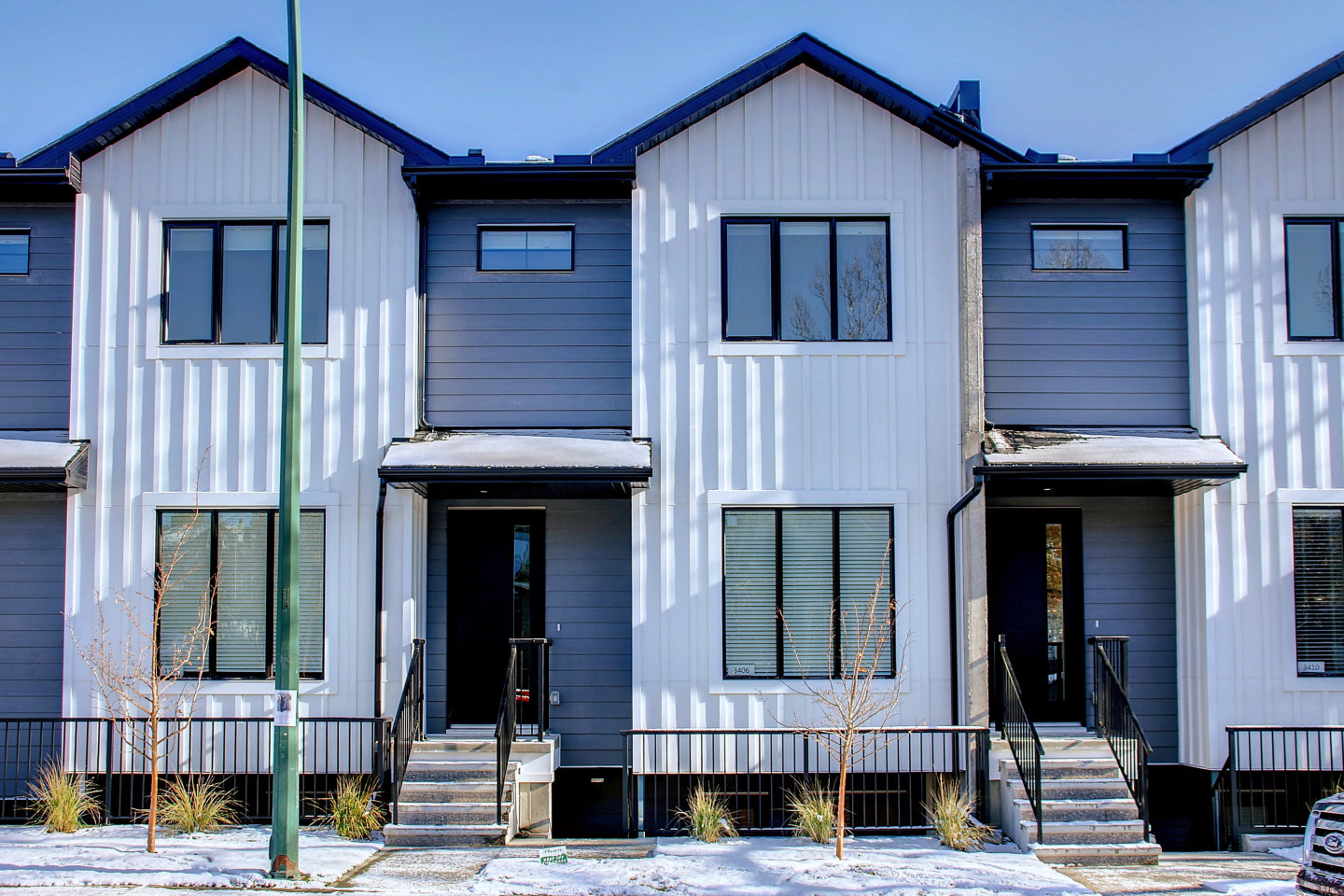 3410B 17 STREET SW, Calgary, Alberta T2T 1Y8, 1 Bedroom Bedrooms, ,1 BathroomBathrooms,Townhouse,For Rent,17 STREET SW,1289