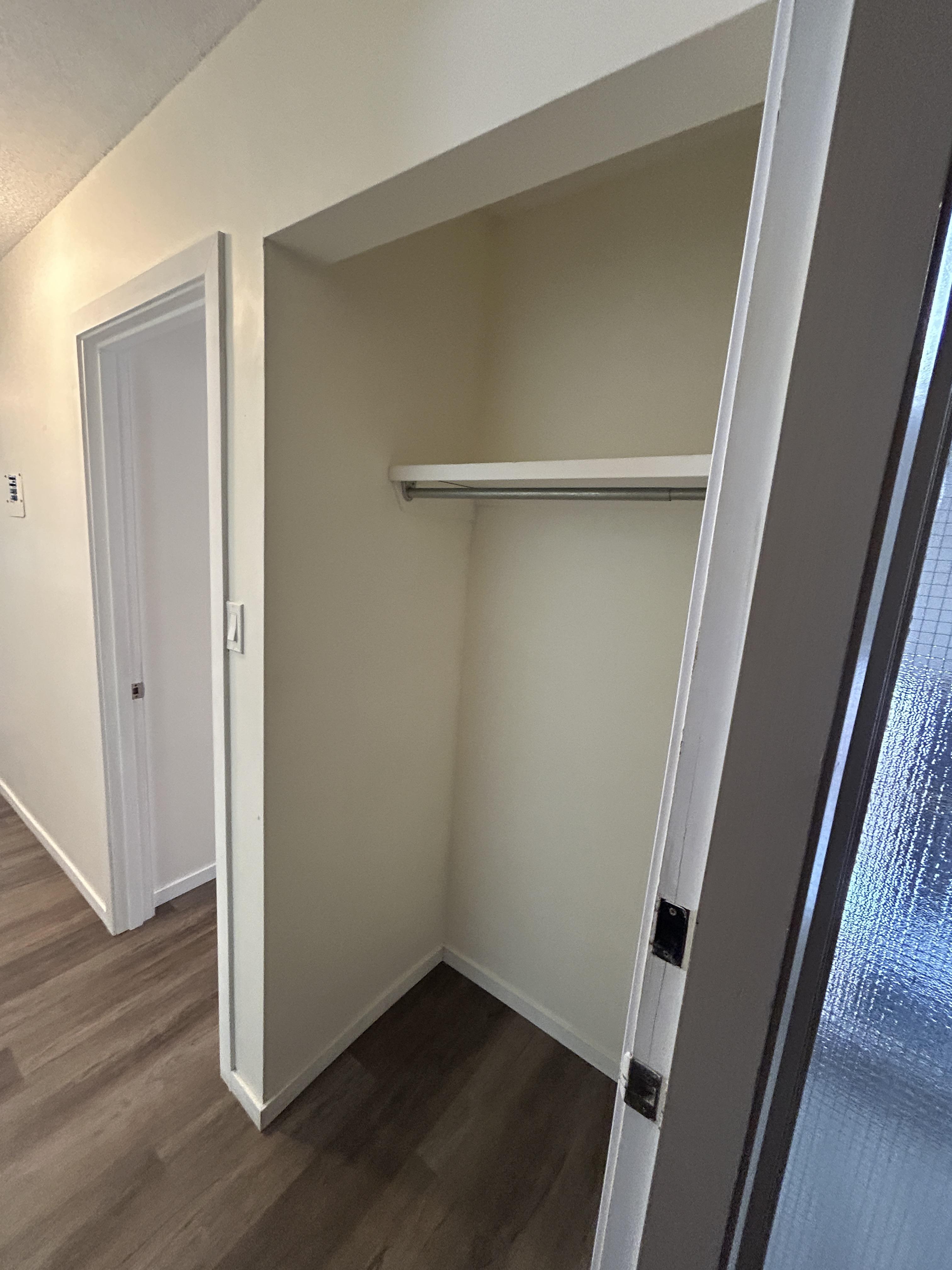 203, 2227 28 Street SW, Calgary, Alberta T3E 2H5, 1 Bedroom Bedrooms, ,1 BathroomBathrooms,Condo,For Rent,28 Street SW,203,1293 203, 2227 28 Street SW, Calgary, Alberta T3E 2H5, 1 Bedroom Bedrooms, ,1 BathroomBathrooms,Condo,For Rent,28 Street SW,203,1293
