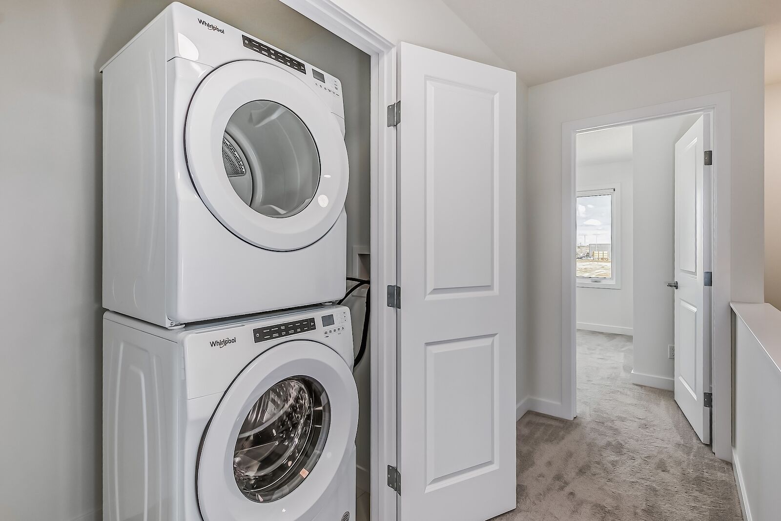 8503 19 Avenue SE, Calgary, Alberta T2B 2M4, 3 Bedroom Bedrooms, 0 ,2.5 BathroomBathrooms,Townhome,For Rent,19 Avenue SE,1314