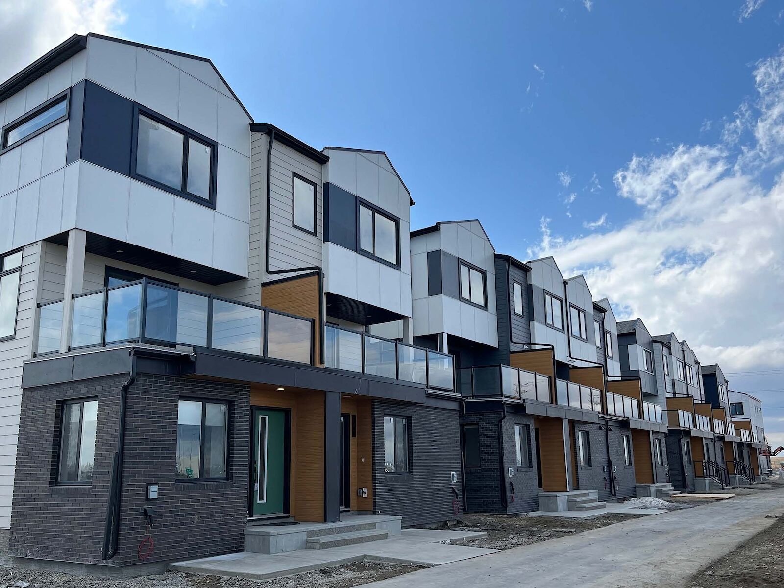 8503 19 Avenue SE, Calgary, Alberta T2B 2M4, 3 Bedroom Bedrooms, 0 ,2.5 BathroomBathrooms,Townhome,For Rent,19 Avenue SE,1314 8503 19 Avenue SE, Calgary, Alberta T2B 2M4, 3 Bedroom Bedrooms, 0 ,2.5 BathroomBathrooms,Townhome,For Rent,19 Avenue SE,1314