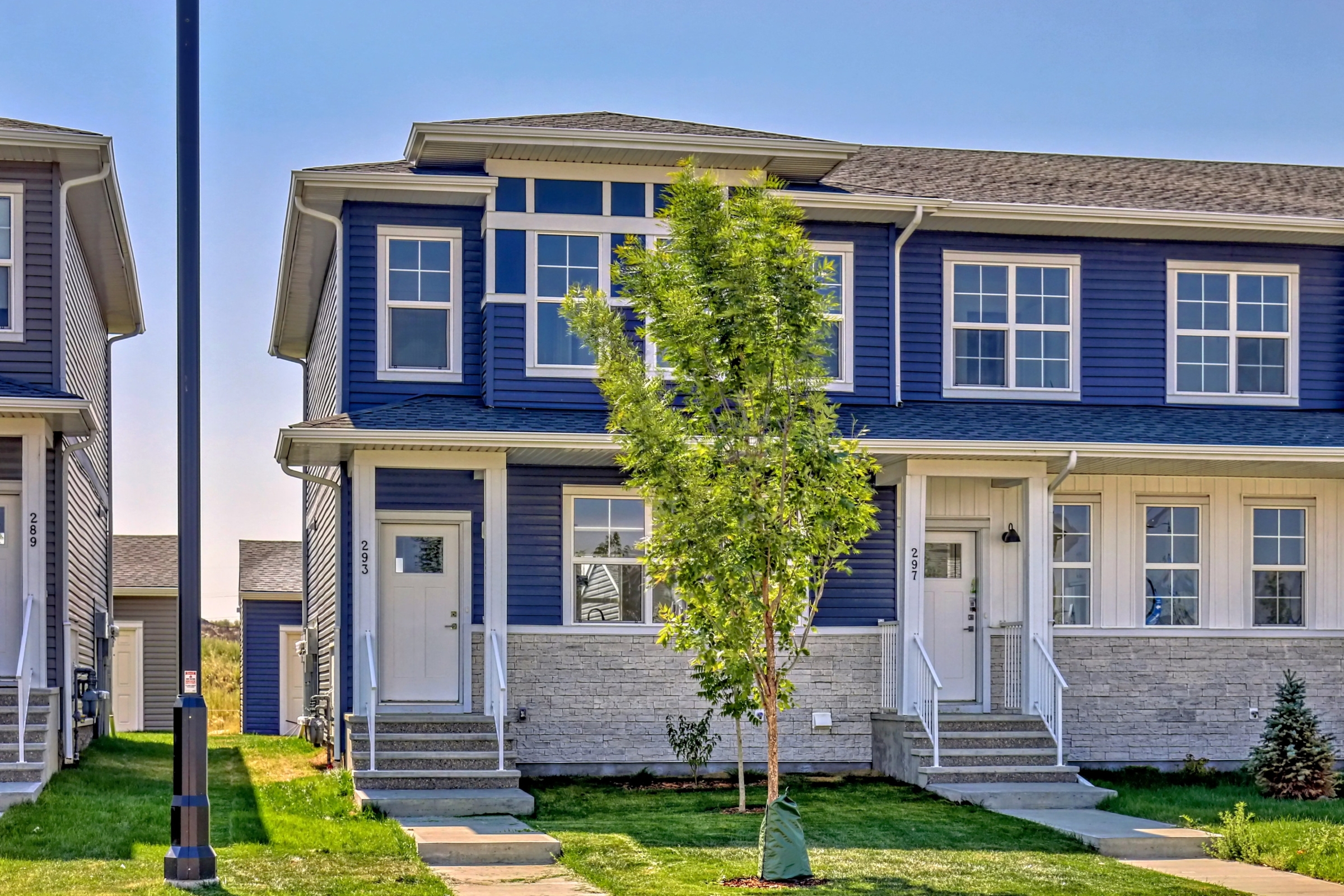 293 Dawson Way, Chestermere, Alberta T1X 2R6, 3 Bedrooms Bedrooms, ,2 BathroomsBathrooms,Townhome,For Rent,Dawson Way,1387