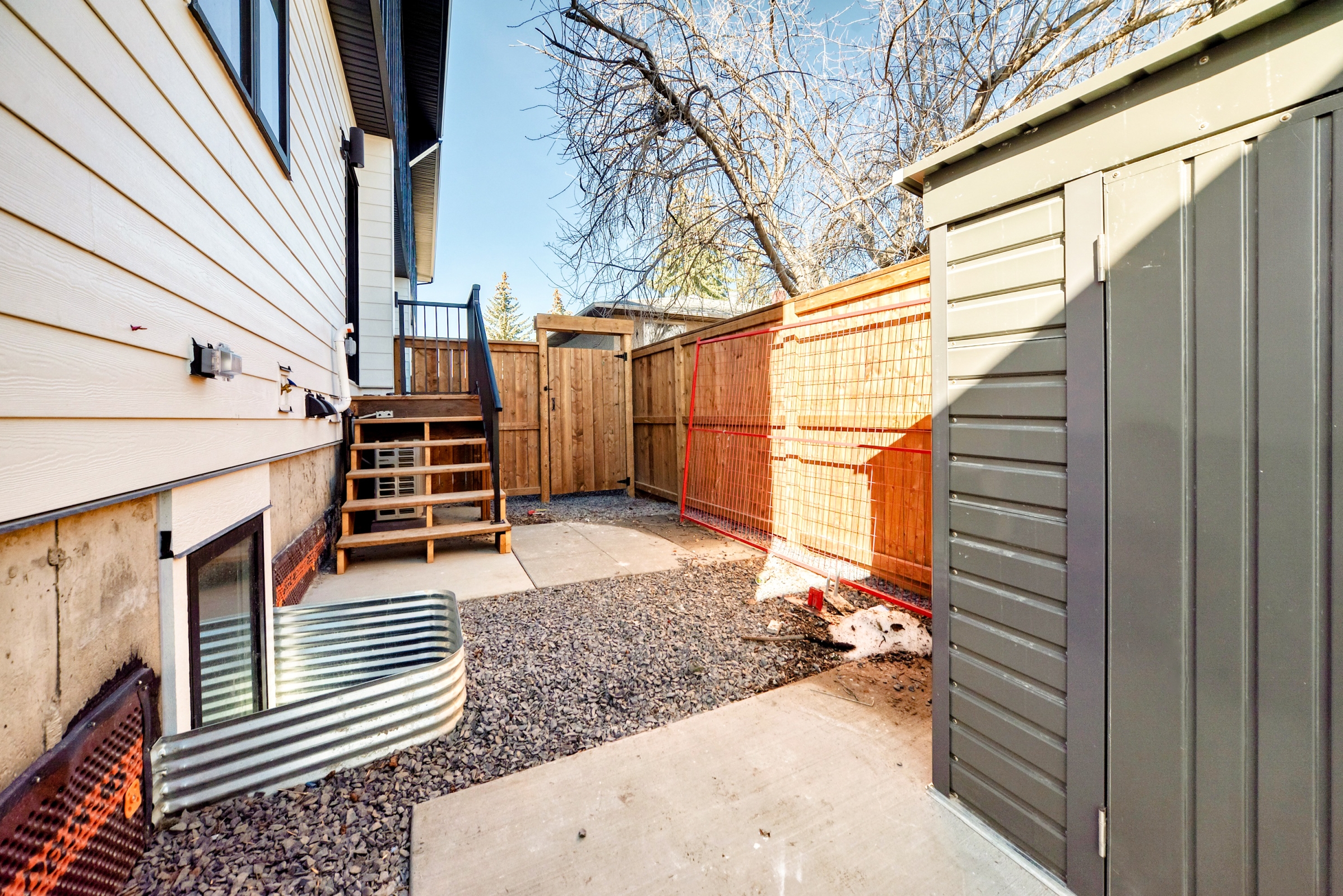 3922 30 Ave SW, Calgary, Alberta T3E 0T3, 3 Bedrooms Bedrooms, ,2 BathroomsBathrooms,Townhome,For Rent,30 Ave,1406