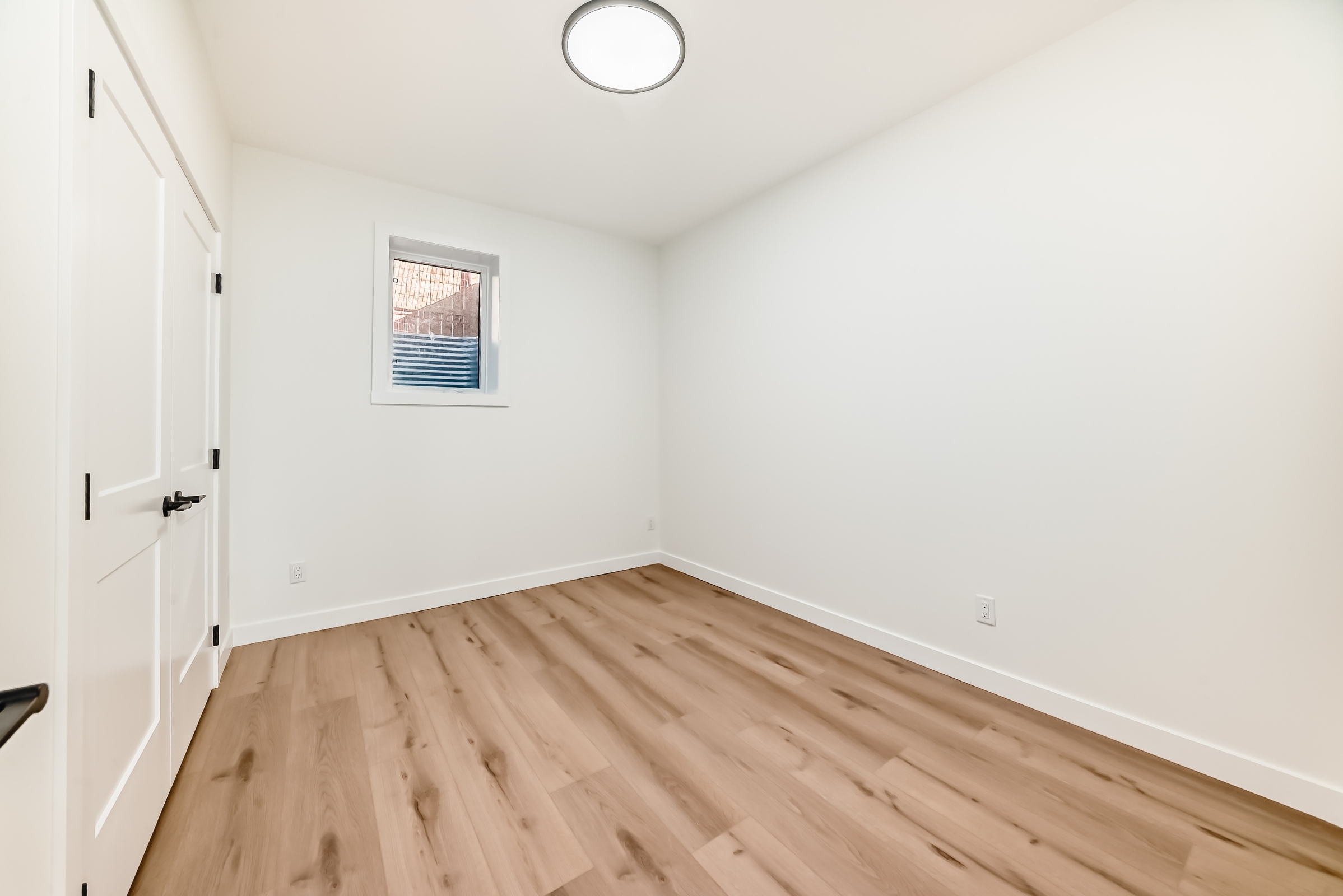 3922B 30 Ave SW, Calgary, Alberta T3E 0T3, 1 Bedroom Bedrooms, ,1 BathroomBathrooms,Townhome,For Rent,30 Ave ,1407