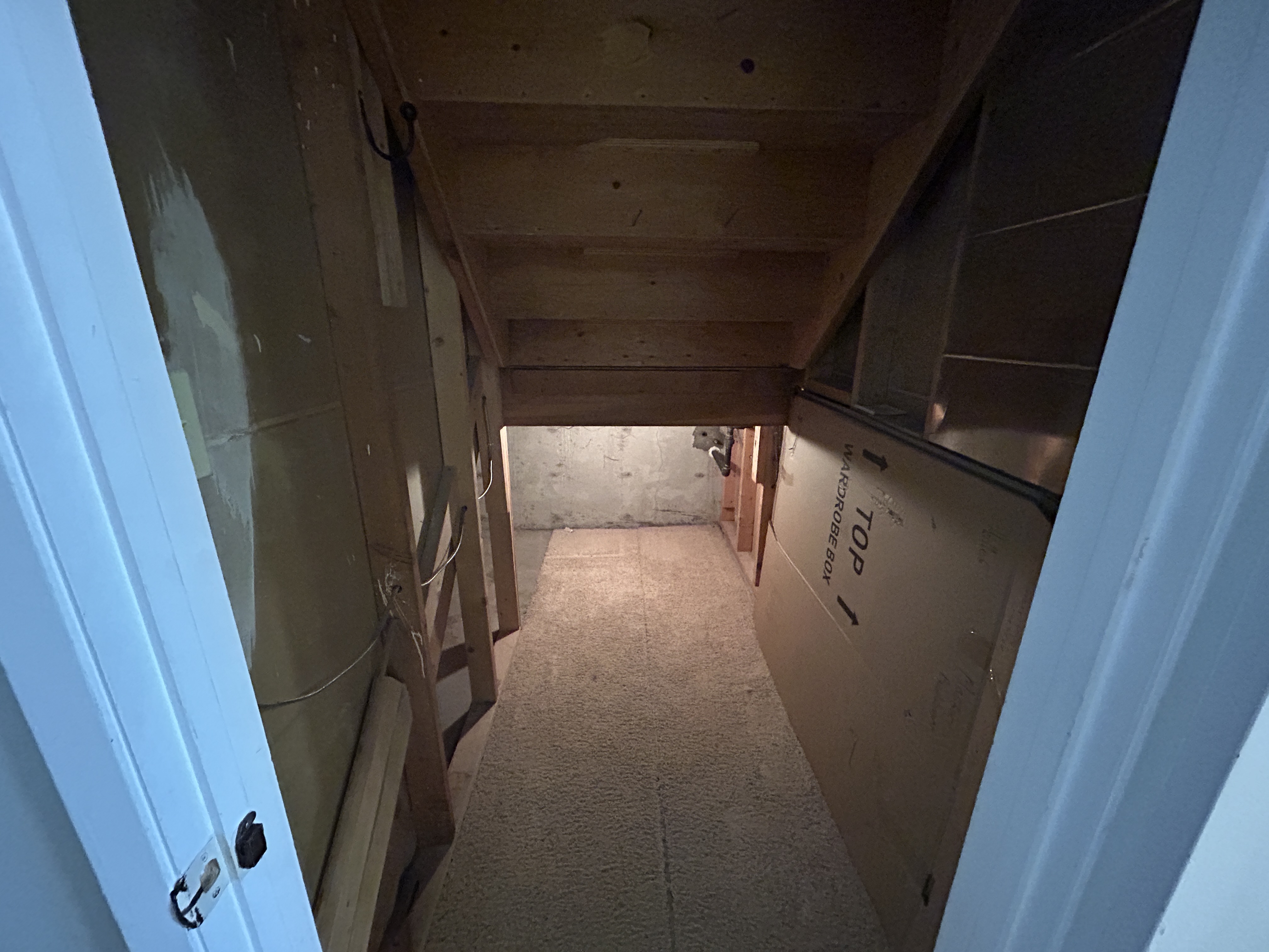 9902 Wilde Rd SE, Calgary, Alberta, 3 Bedrooms Bedrooms, ,1 BathroomBathrooms,Townhome,For Rent,Wilde Rd ,1408