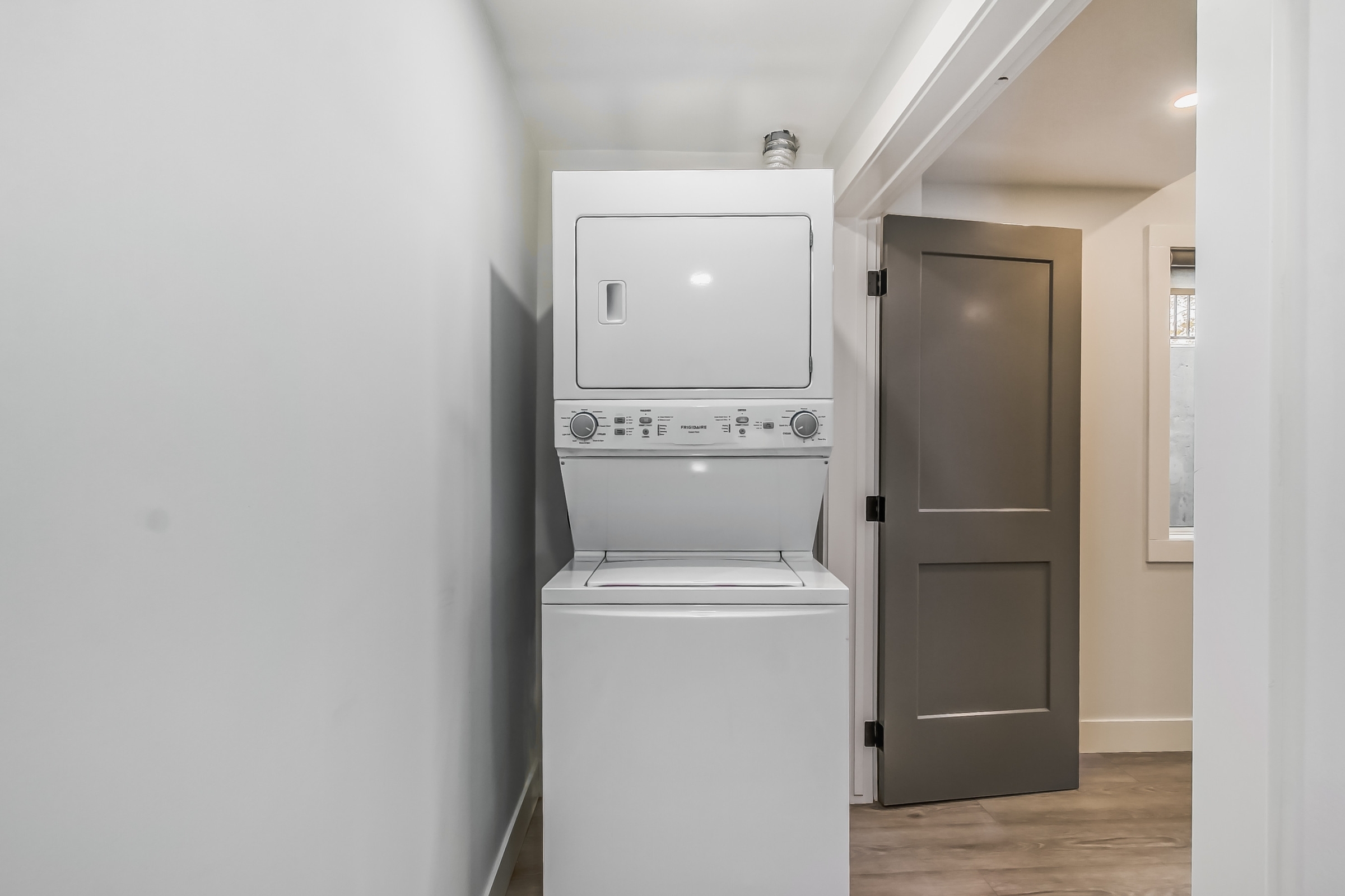 4658B 85 St NW, Calgary, Alberta, 1 Bedroom Bedrooms, ,1 BathroomBathrooms,Townhome,For Rent,85 St NW,1432 4658B 85 St NW, Calgary, Alberta, 1 Bedroom Bedrooms, ,1 BathroomBathrooms,Townhome,For Rent,85 St NW,1432