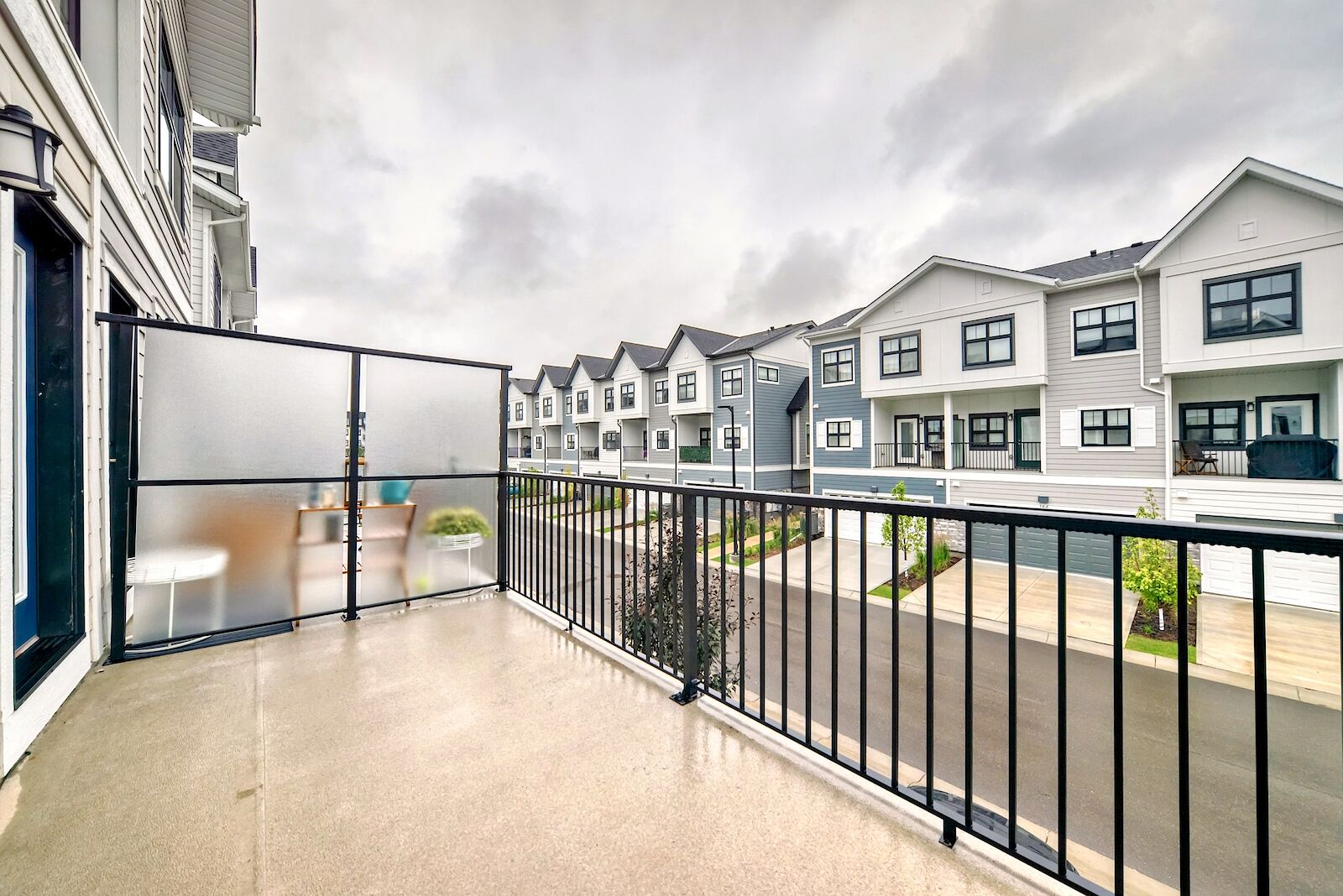 163 Les Jardins Park SE, Calgary, Alberta, 2 Bedrooms Bedrooms, ,2 BathroomsBathrooms,Townhome,For Rent,Les Jardins Park SE,1433 163 Les Jardins Park SE, Calgary, Alberta, 2 Bedrooms Bedrooms, ,2 BathroomsBathrooms,Townhome,For Rent,Les Jardins Park SE,1433