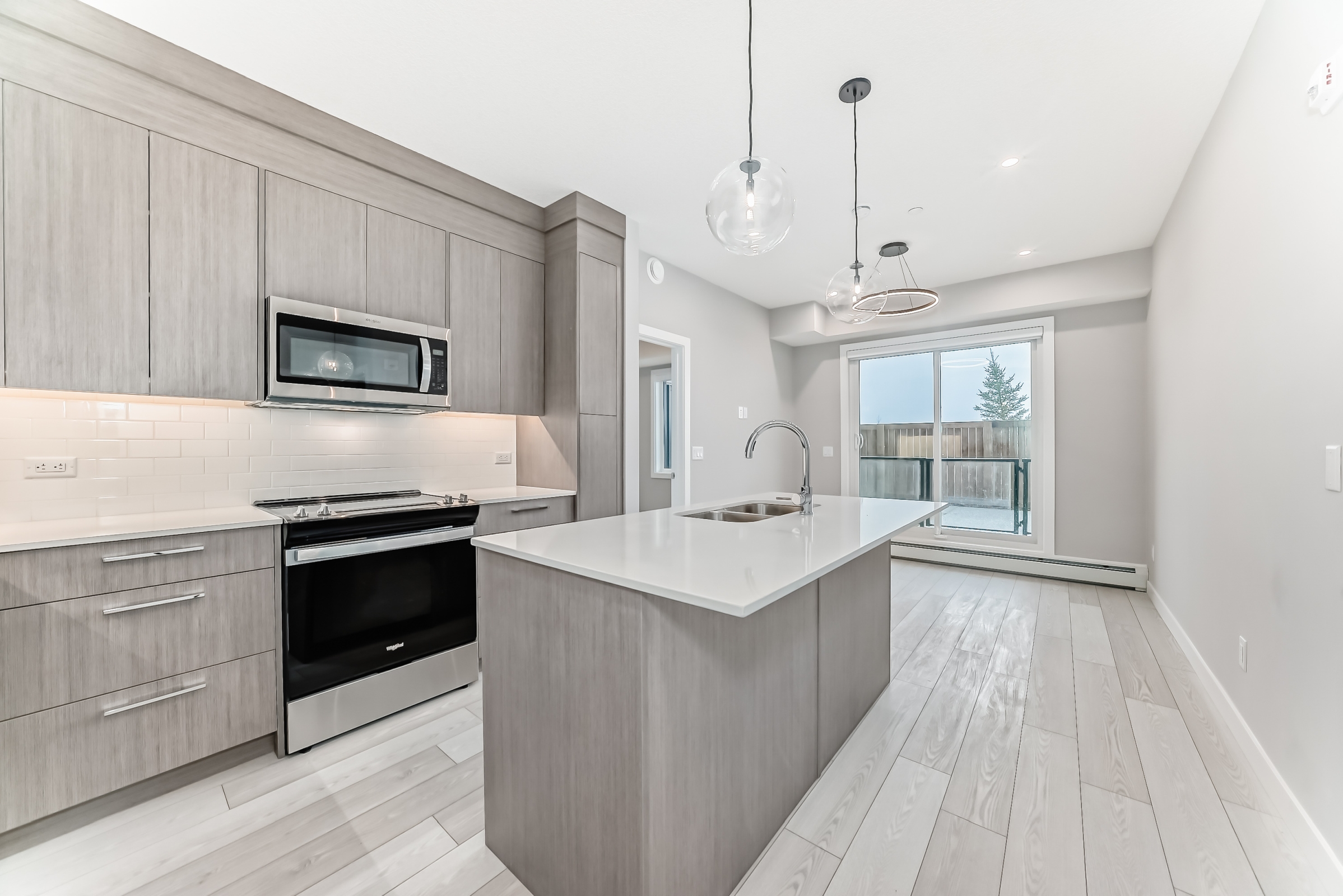 2115, 65 Corner Glen Cres NE, Calgary, Alberta, 2 Bedrooms Bedrooms, ,2 BathroomsBathrooms,Condo,For Rent,Corner Glen Cres NE,2115,1435