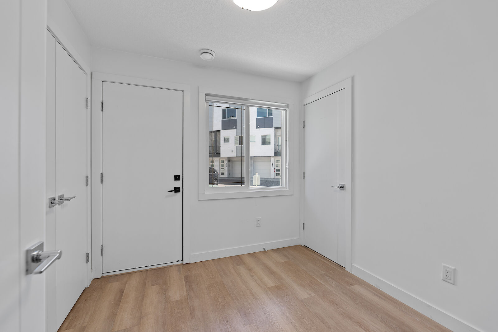 302, 101 Panatella Sq NW, Calgary, Alberta, 3 Bedrooms Bedrooms, ,3 BathroomsBathrooms,Townhome,For Rent,Panatella Sq NW,302,1437