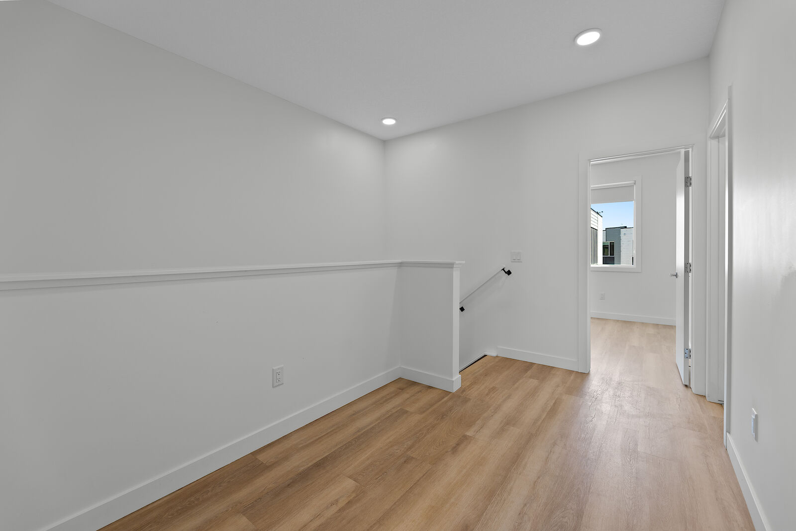 302, 101 Panatella Sq NW, Calgary, Alberta, 3 Bedrooms Bedrooms, ,3 BathroomsBathrooms,Townhome,For Rent,Panatella Sq NW,302,1437