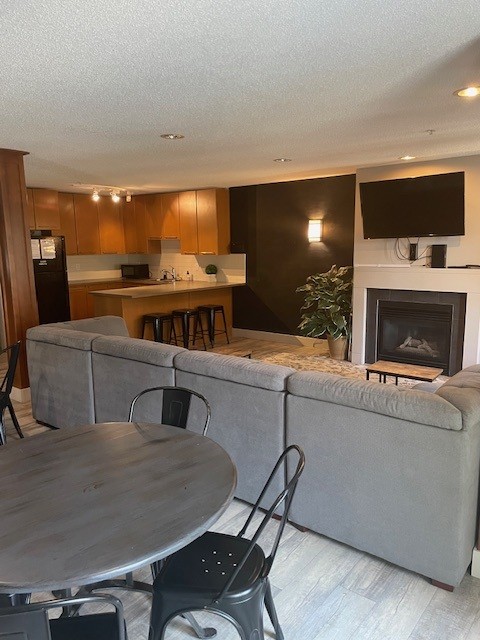 157, 35 Richard Crt SW, Calgary, Alberta, 1 Bedroom Bedrooms, ,1 BathroomBathrooms,Condo,For Rent,Richard Crt SW,157,1438