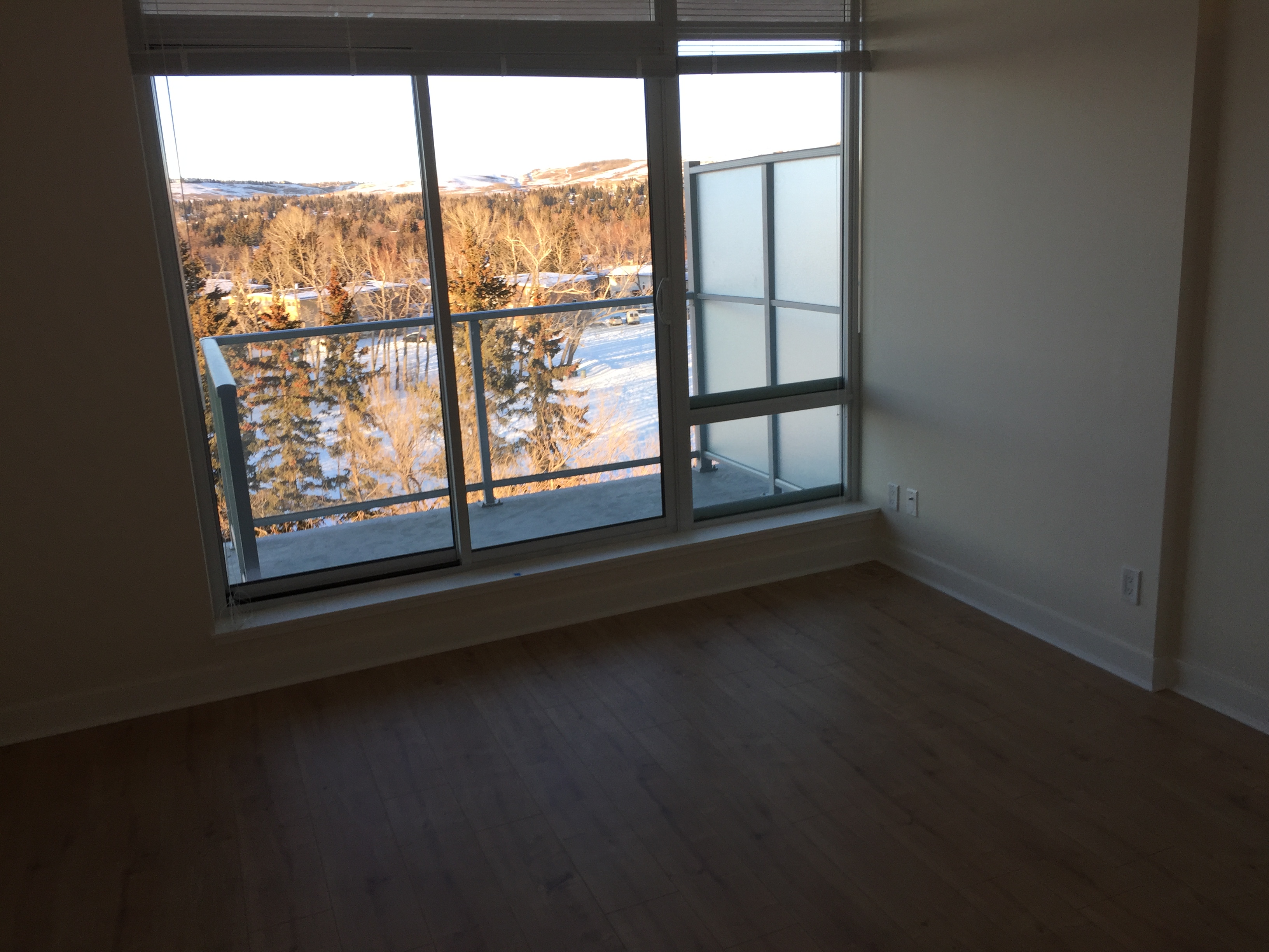 612, 30 Brentwood Common NW, Calgary, Alberta, 1 Bedroom Bedrooms, ,1 BathroomBathrooms,Condo,For Rent,Brentwood Common NW,612,1439