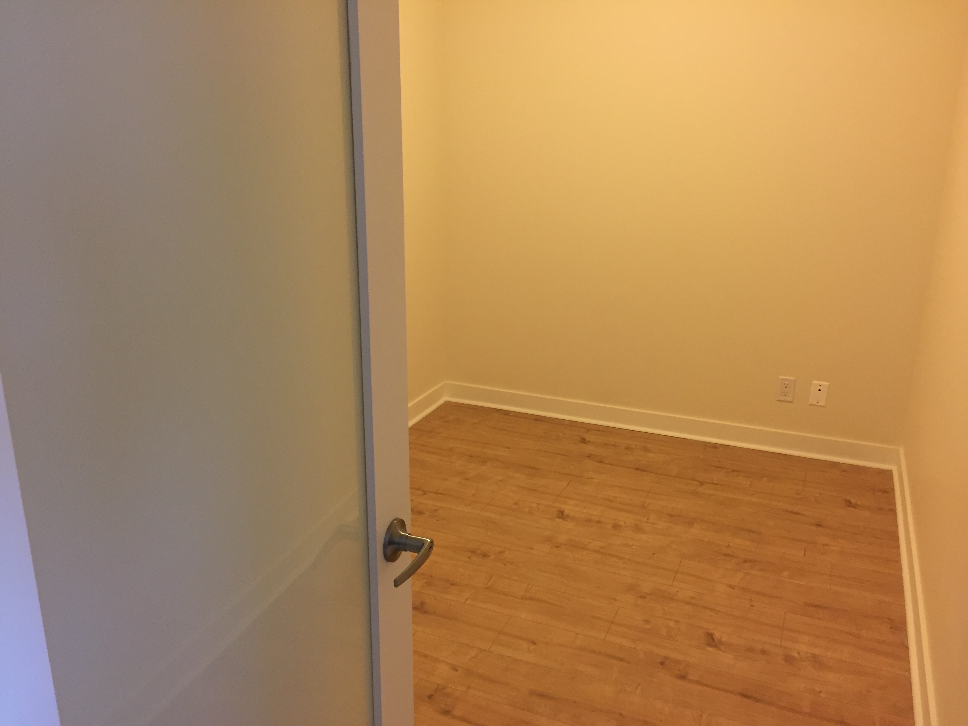 612, 30 Brentwood Common NW, Calgary, Alberta, 1 Bedroom Bedrooms, ,1 BathroomBathrooms,Condo,For Rent,Brentwood Common NW,612,1439