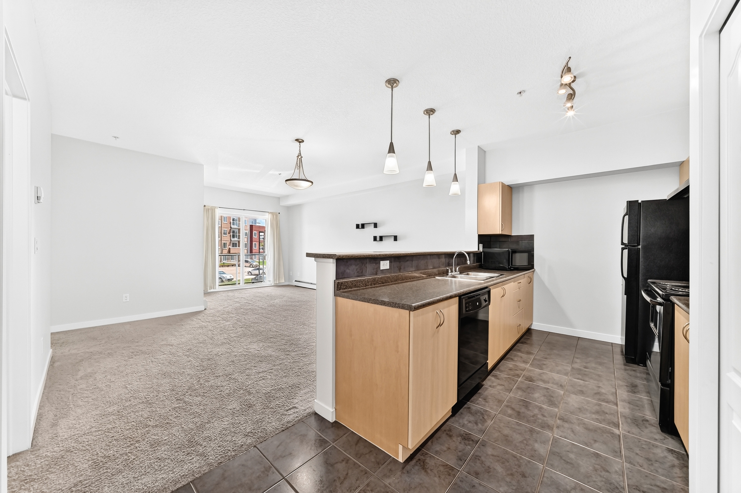1215, 604 East Lake Blvd NE, Airdrie, Alberta, 2 Bedrooms Bedrooms, ,2 BathroomsBathrooms,Condo,For Rent,East Lake Blvd NE,1215,1441 1215, 604 East Lake Blvd NE, Airdrie, Alberta, 2 Bedrooms Bedrooms, ,2 BathroomsBathrooms,Condo,For Rent,East Lake Blvd NE,1215,1441
