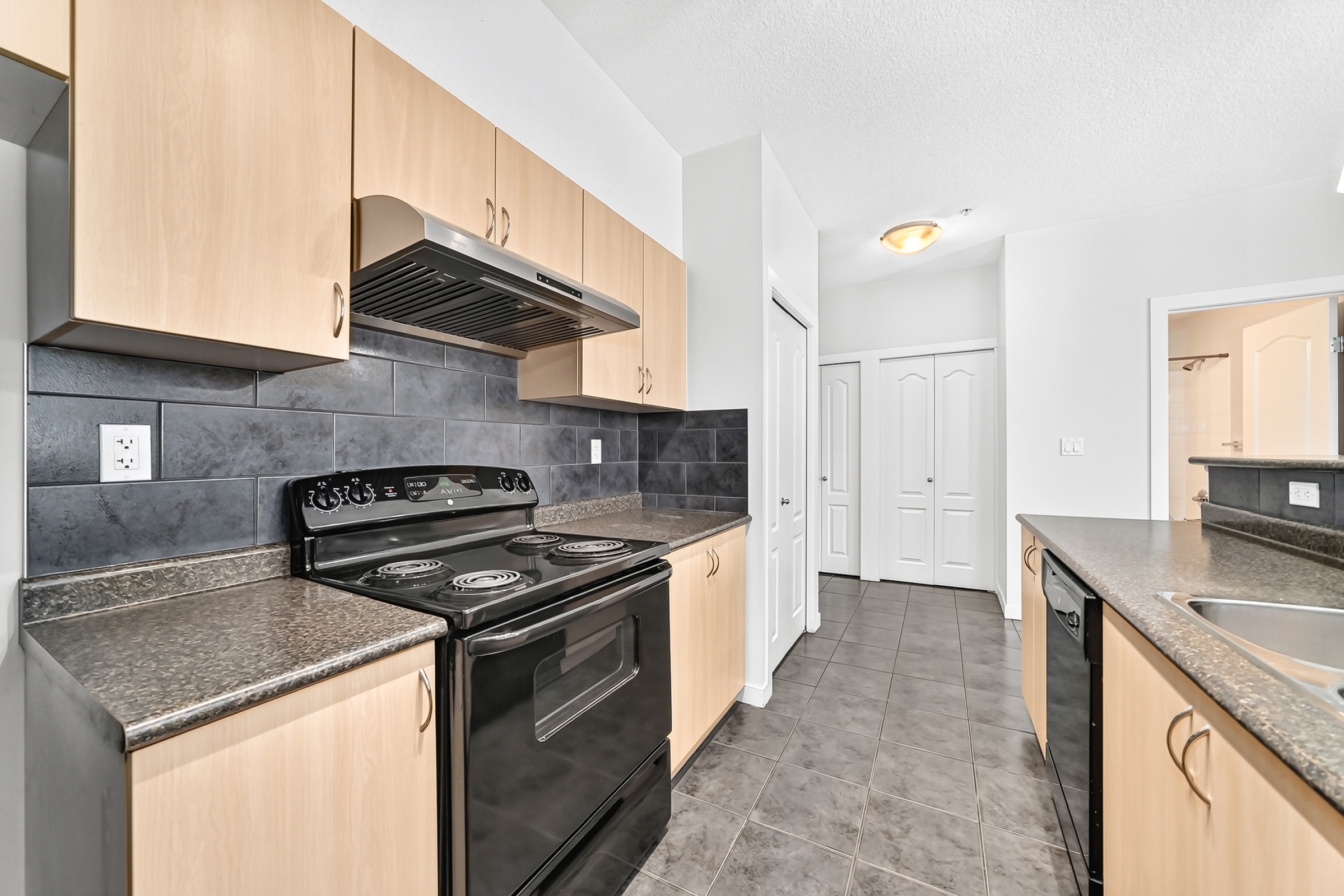 1215, 604 East Lake Blvd NE, Airdrie, Alberta, 2 Bedrooms Bedrooms, ,2 BathroomsBathrooms,Condo,For Rent,East Lake Blvd NE,1215,1441 1215, 604 East Lake Blvd NE, Airdrie, Alberta, 2 Bedrooms Bedrooms, ,2 BathroomsBathrooms,Condo,For Rent,East Lake Blvd NE,1215,1441