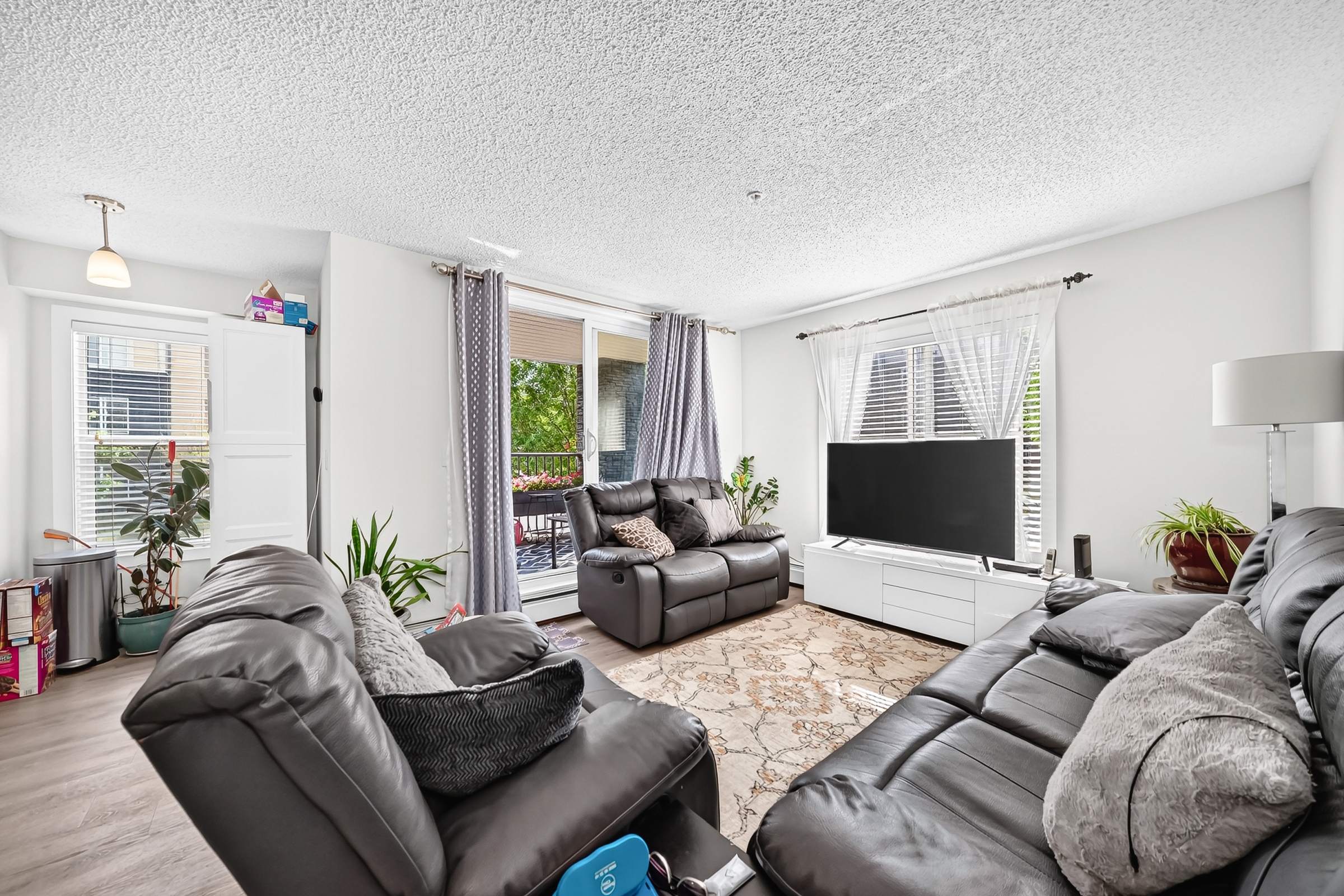 1137, 81 Legacy Blvd SE, Calgary, Alberta, 2 Bedrooms Bedrooms, ,2 BathroomsBathrooms,Condo,For Rent,Legacy Blvd SE,1137,1442 1137, 81 Legacy Blvd SE, Calgary, Alberta, 2 Bedrooms Bedrooms, ,2 BathroomsBathrooms,Condo,For Rent,Legacy Blvd SE,1137,1442