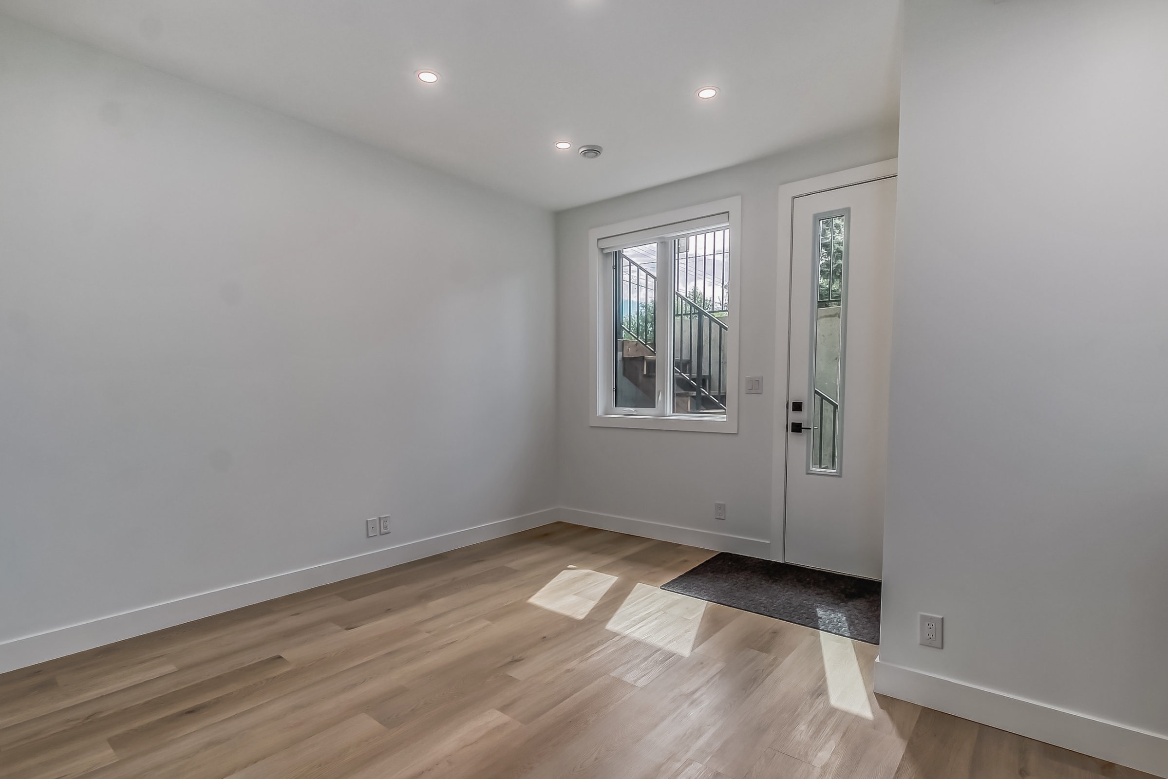 3507 83 St NW, Calgary, Alberta, 1 Bedroom Bedrooms, ,1 BathroomBathrooms,Apartment,For Rent,83 St NW,1443