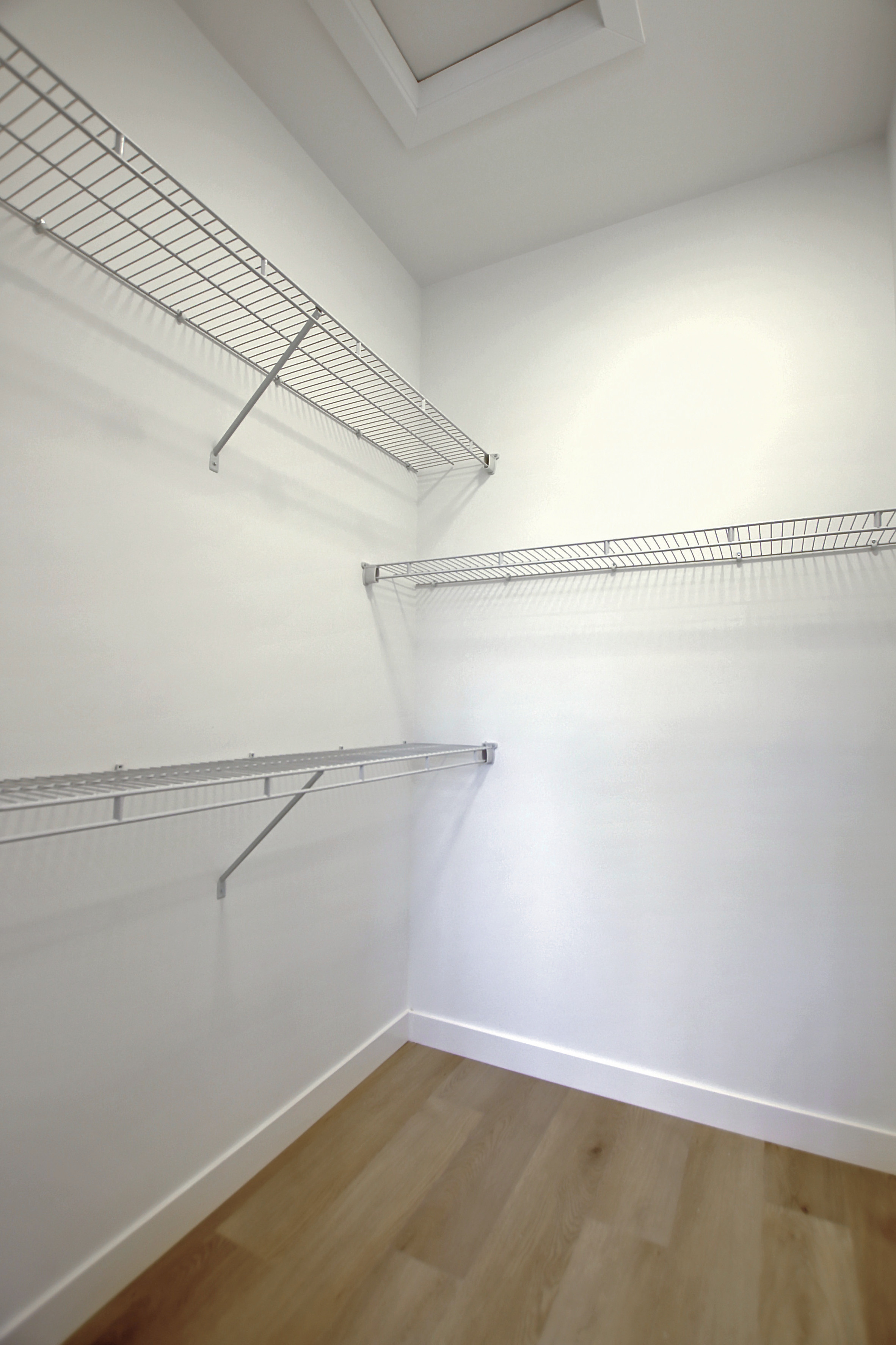 1743 33 Ave SW, Calgary, Alberta, 3 Bedrooms Bedrooms, ,2 BathroomsBathrooms,Townhome,For Rent,33 Ave SW,1447