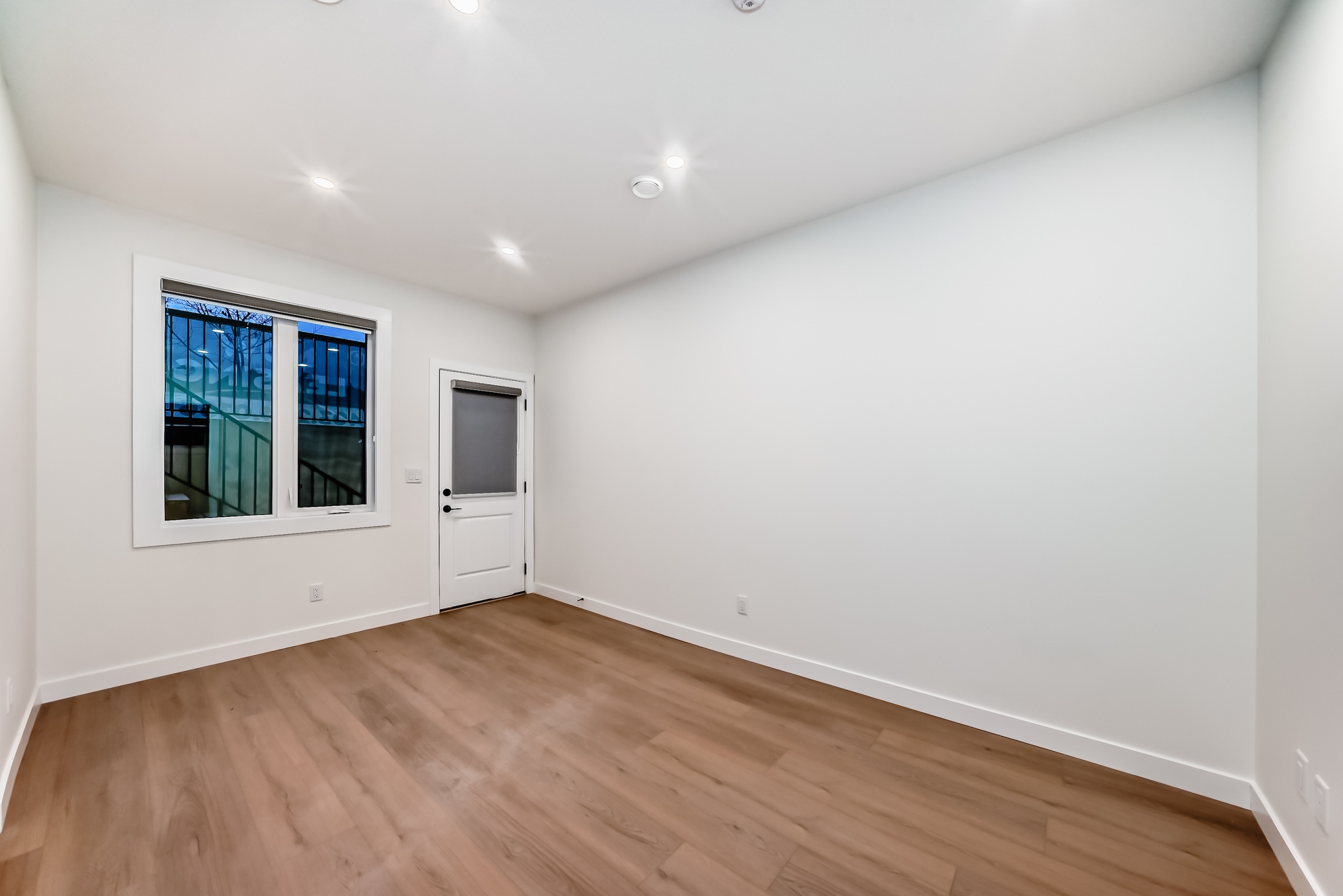 2039 41 St SE, Calgary, Alberta, 1 Bedroom Bedrooms, 0 ,1 BathroomBathrooms,Townhome,For Rent,41 St SE,1450