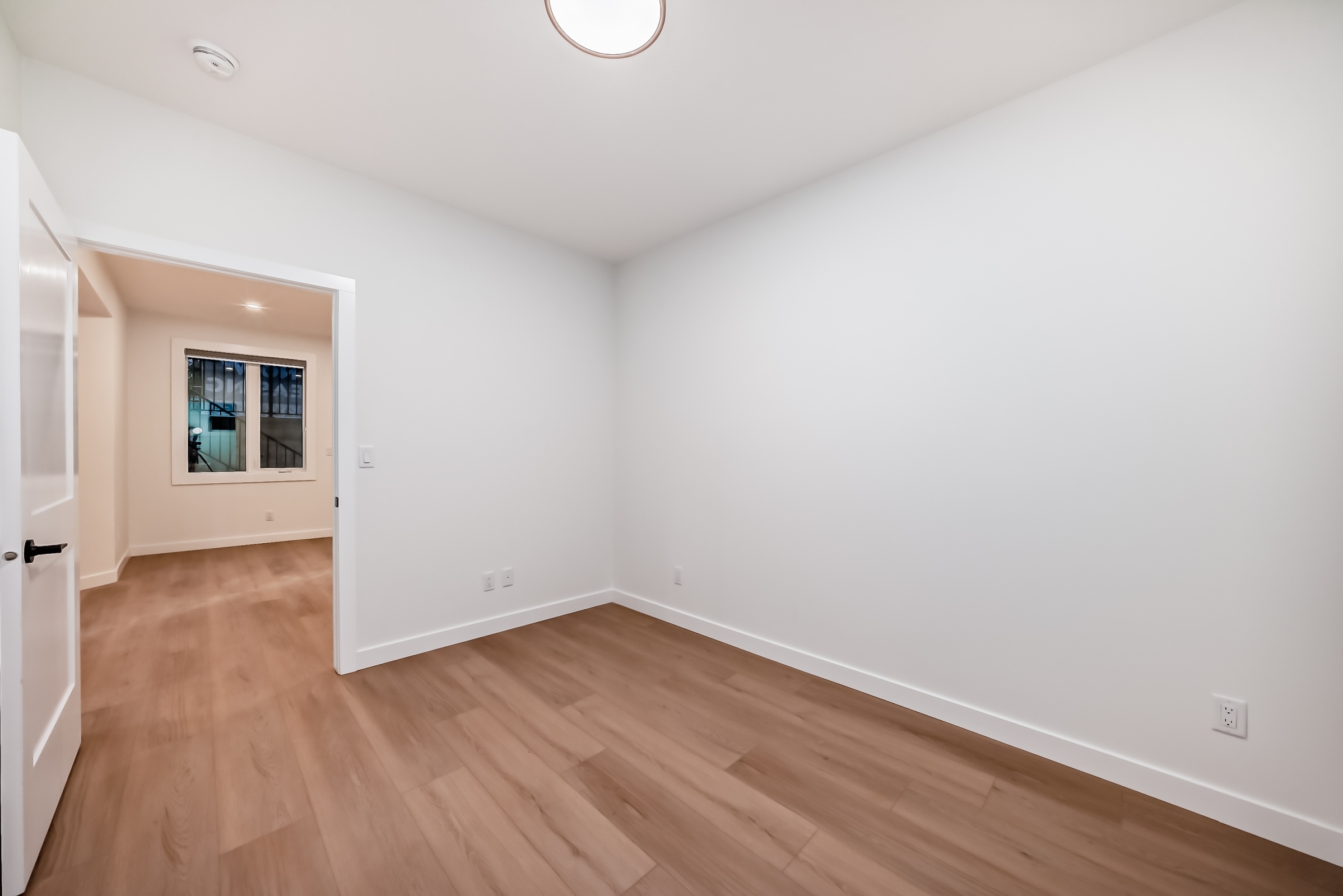 2039 41 St SE, Calgary, Alberta, 1 Bedroom Bedrooms, 0 ,1 BathroomBathrooms,Townhome,For Rent,41 St SE,1450
