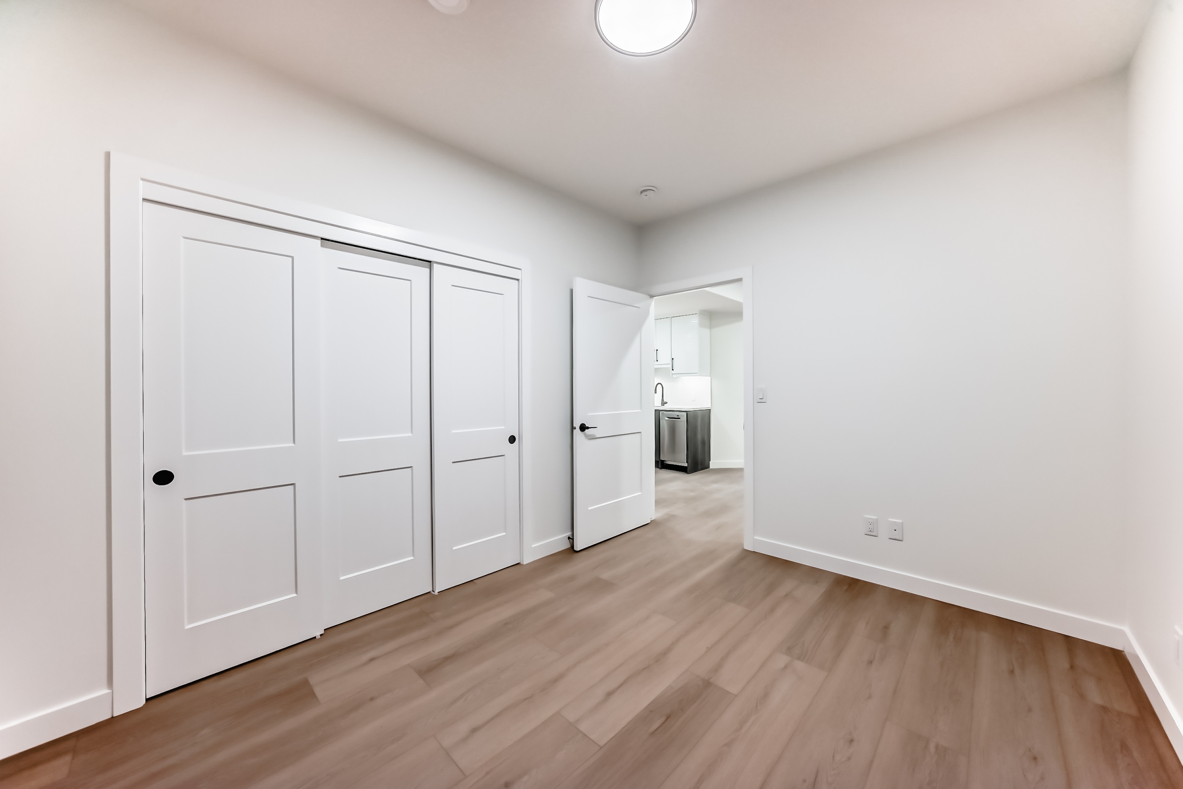 2039 41 St SE, Calgary, Alberta, 1 Bedroom Bedrooms, 0 ,1 BathroomBathrooms,Townhome,For Rent,41 St SE,1450