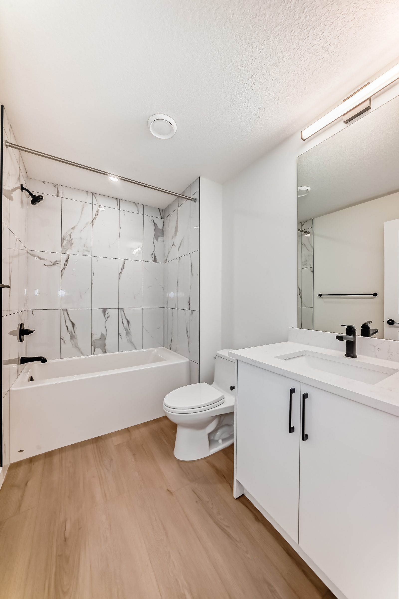 2039 41 St SE, Calgary, Alberta, 1 Bedroom Bedrooms, 0 ,1 BathroomBathrooms,Townhome,For Rent,41 St SE,1450