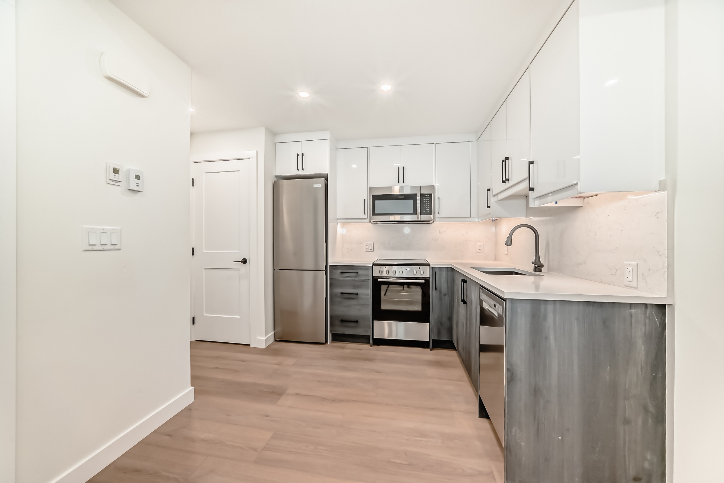 2202 43 St SE, Calgary, Alberta, 1 Bedroom Bedrooms, 0 ,1 BathroomBathrooms,Townhome,For Rent,43 St SE,1451 2202 43 St SE, Calgary, Alberta, 1 Bedroom Bedrooms, 0 ,1 BathroomBathrooms,Townhome,For Rent,43 St SE,1451
