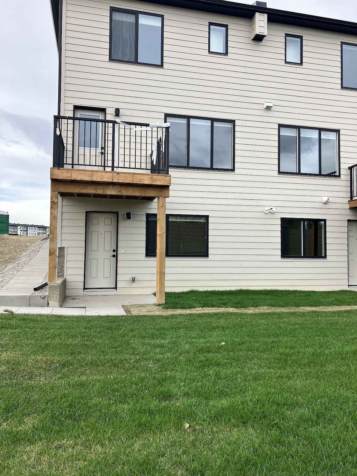 32R Silverton Glen Landing SW, Calgary, Alberta, 1 Bedroom Bedrooms, 0 ,1 BathroomBathrooms,Townhome,For Rent,Silverton Glen Landing SW,1452 32R Silverton Glen Landing SW, Calgary, Alberta, 1 Bedroom Bedrooms, 0 ,1 BathroomBathrooms,Townhome,For Rent,Silverton Glen Landing SW,1452