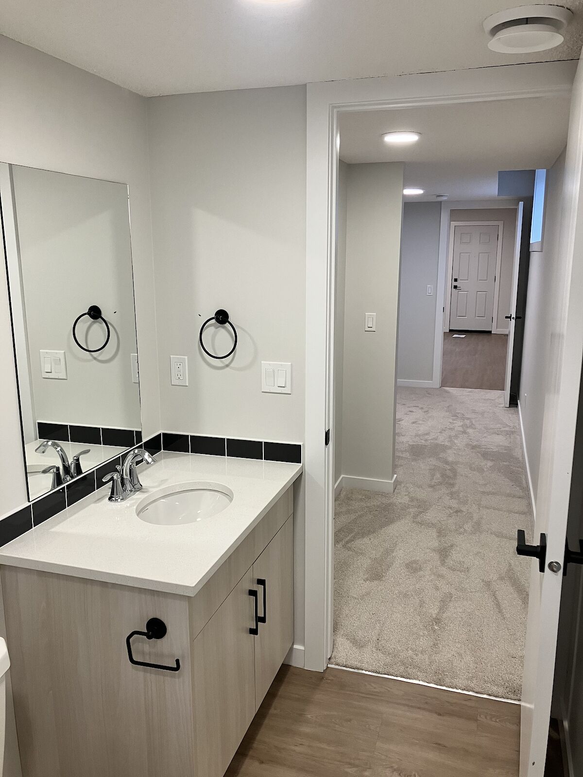 32R Silverton Glen Landing SW, Calgary, Alberta, 1 Bedroom Bedrooms, 0 ,1 BathroomBathrooms,Townhome,For Rent,Silverton Glen Landing SW,1452 32R Silverton Glen Landing SW, Calgary, Alberta, 1 Bedroom Bedrooms, 0 ,1 BathroomBathrooms,Townhome,For Rent,Silverton Glen Landing SW,1452