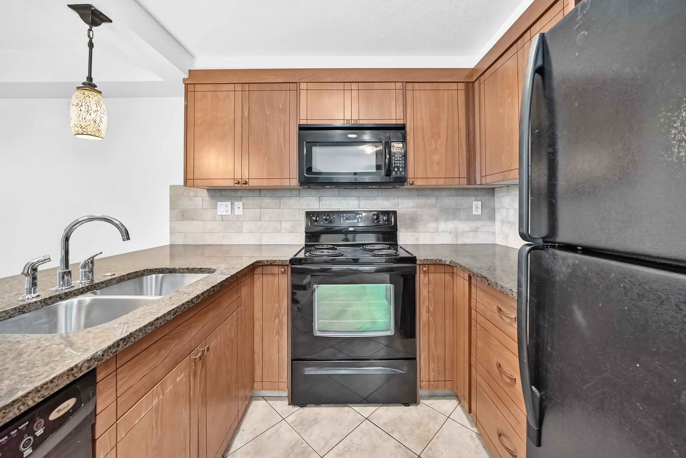 204, 315 50 Ave SW, Calgary, Alberta, 1 Bedroom Bedrooms, 0 ,1 BathroomBathrooms,Condo,For Rent,The Windsor,50 Ave SW,204,1453