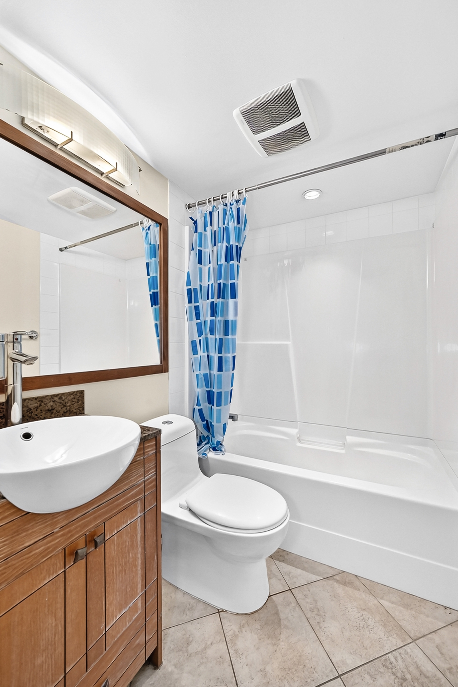 204, 315 50 Ave SW, Calgary, Alberta, 1 Bedroom Bedrooms, 0 ,1 BathroomBathrooms,Condo,For Rent,The Windsor,50 Ave SW,204,1453